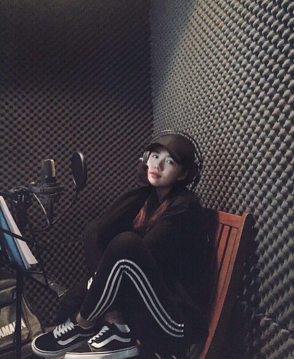 Điều khiến nhiều khán giả ngạc nhiên chính là nét đẹp tự nhiên dường như vẫn vẹn nguyên. Không ít bình luận hài hước cho rằng “thời gian đã bỏ quên Phương Ly”.