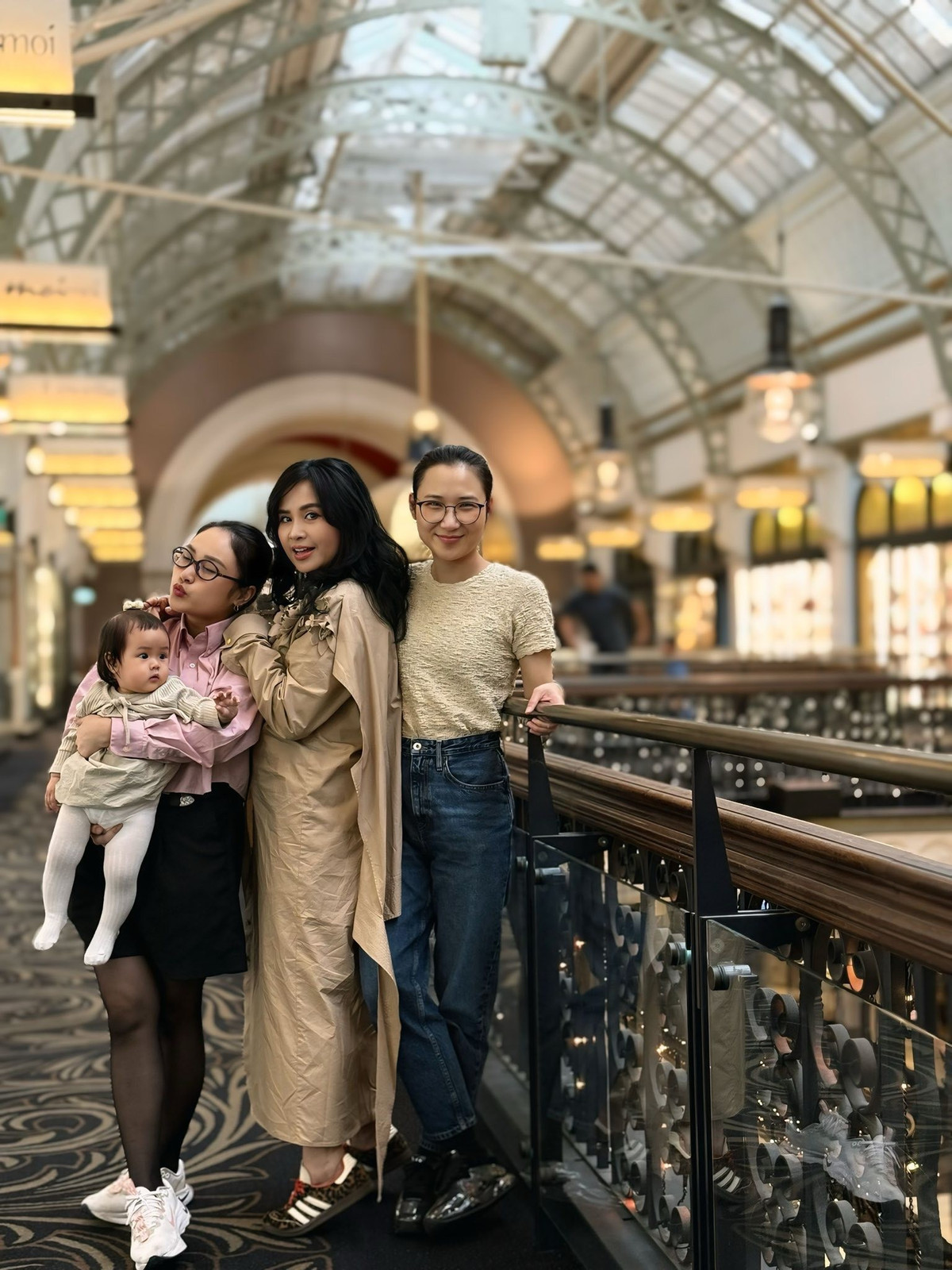 Thanh Lam sum họp con cháu ở Australia. Ảnh: FB Doan Thanh Lam