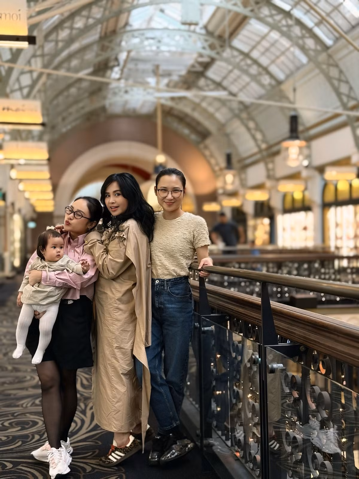 Thanh Lam sum họp con cháu ở Australia. Ảnh: FB Doan Thanh Lam