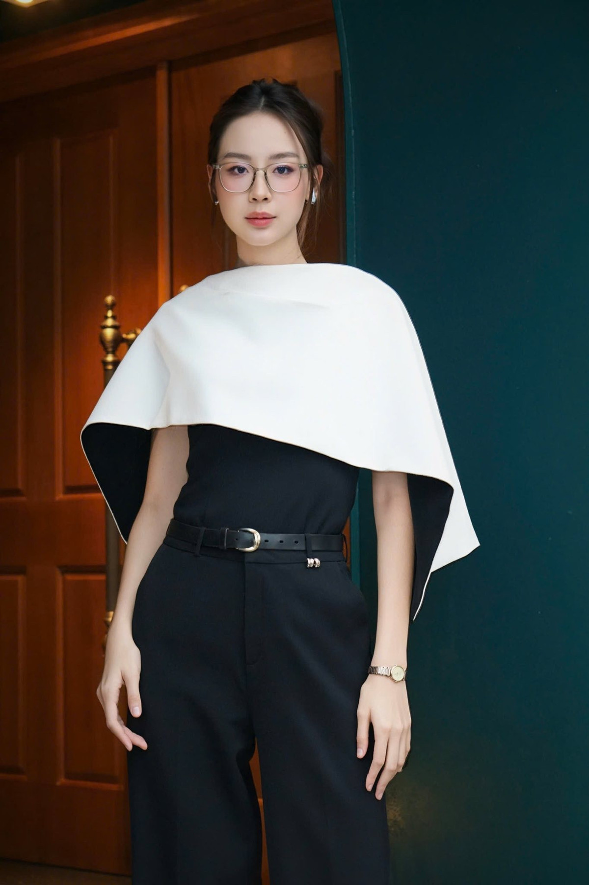 Mỗi lần xuất hiện, nàng hậu lại khiến công chúng thêm một lần phải thốt lên: “Đúng là Hoa hậu của các Hoa hậu!” Ảnh: FB Lê Nguyễn Bảo Ngọc