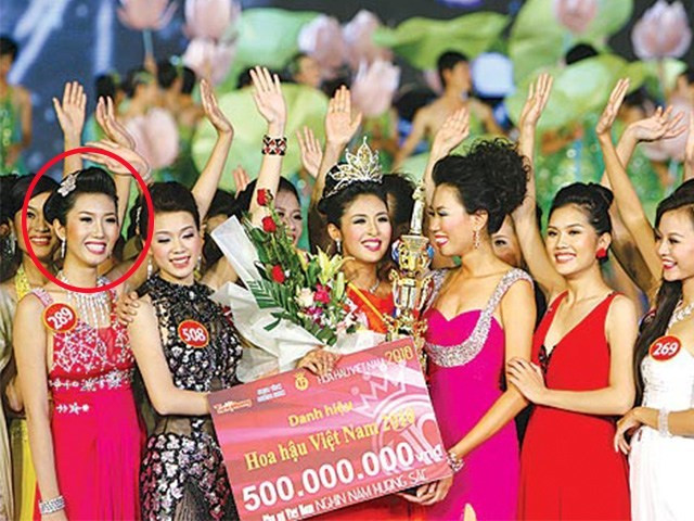 Tuy nhiên, hành trình của cô sớm dừng lại khi không lọt vào Top 10 chung cuộc. Thời điểm đó, Thúy Ngân sở hữu ngoại hình khá mộc, gương mặt chưa nổi bật và thiếu thần thái sắc sảo. Ảnh: Dân Việt