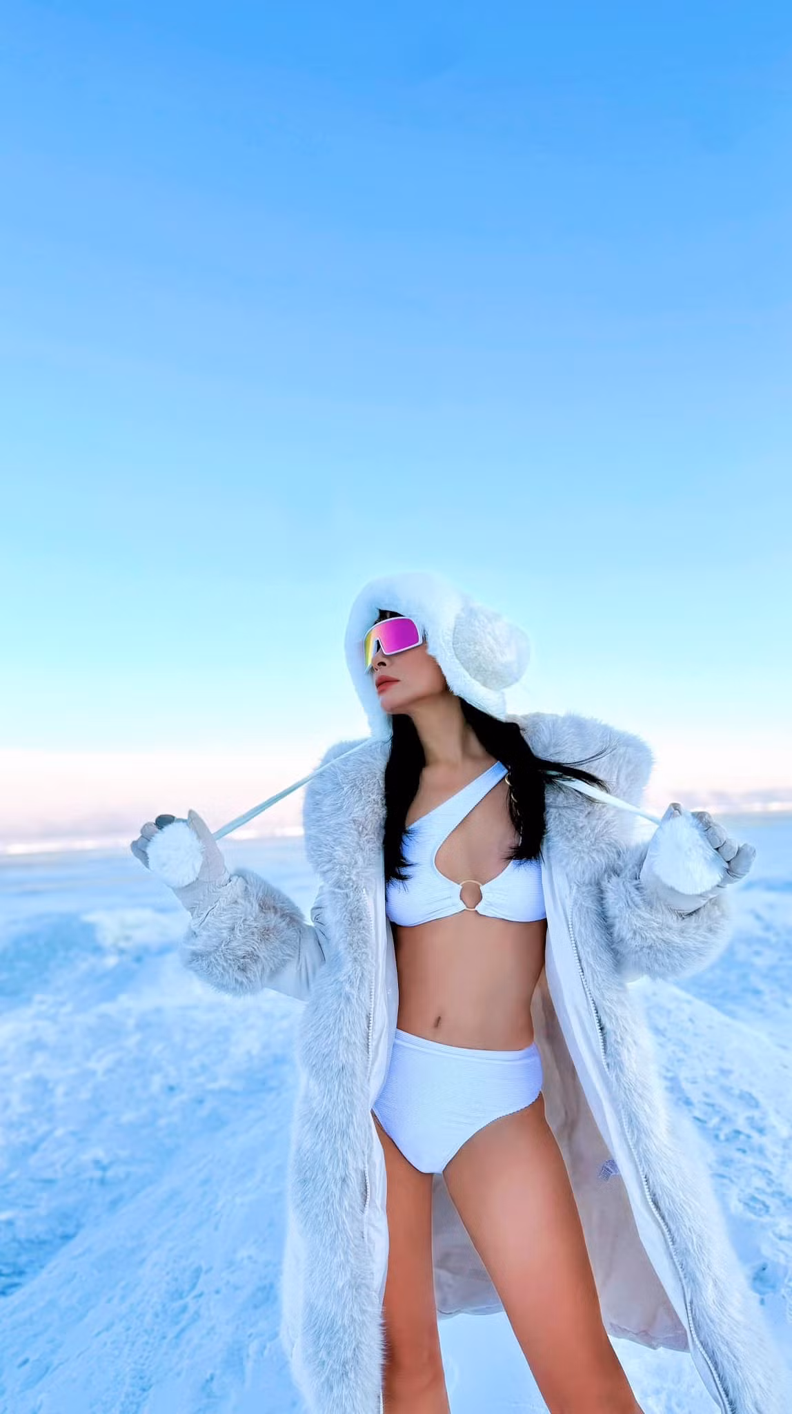 Mặc dù không còn ở thời kỳ đỉnh cao nhưng mỗi khi xuất hiện Thúy Hạnh vẫn thu hút sự chú ý bởi thần thái ngút ngàn. Ảnh: FB Bui Thuy Hanh