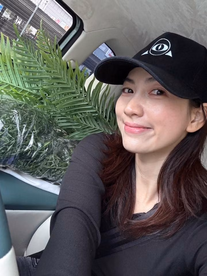 Diễn viên Phương Anh Đào tự tin khoe mặt mộc. Ảnh: FB Phương Anh Đào