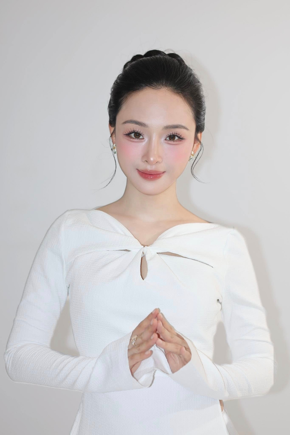 Hoa hậu Phương Nga nhận nhiều lời khen về dung mạo xinh tươi, trẻ trung ở tuổi U40. Ảnh: FB Trương Hồ Phương Nga