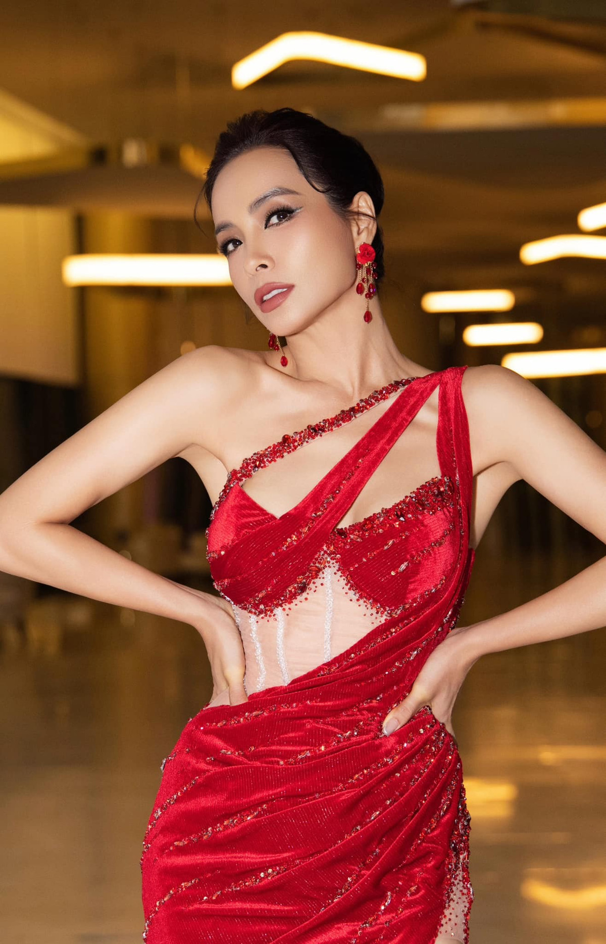 Nhan sắc và vóc dáng của Thúy Hạnh vẫn xinh đẹp như ngày nào. Ảnh: FB Bui Thuy Hanh