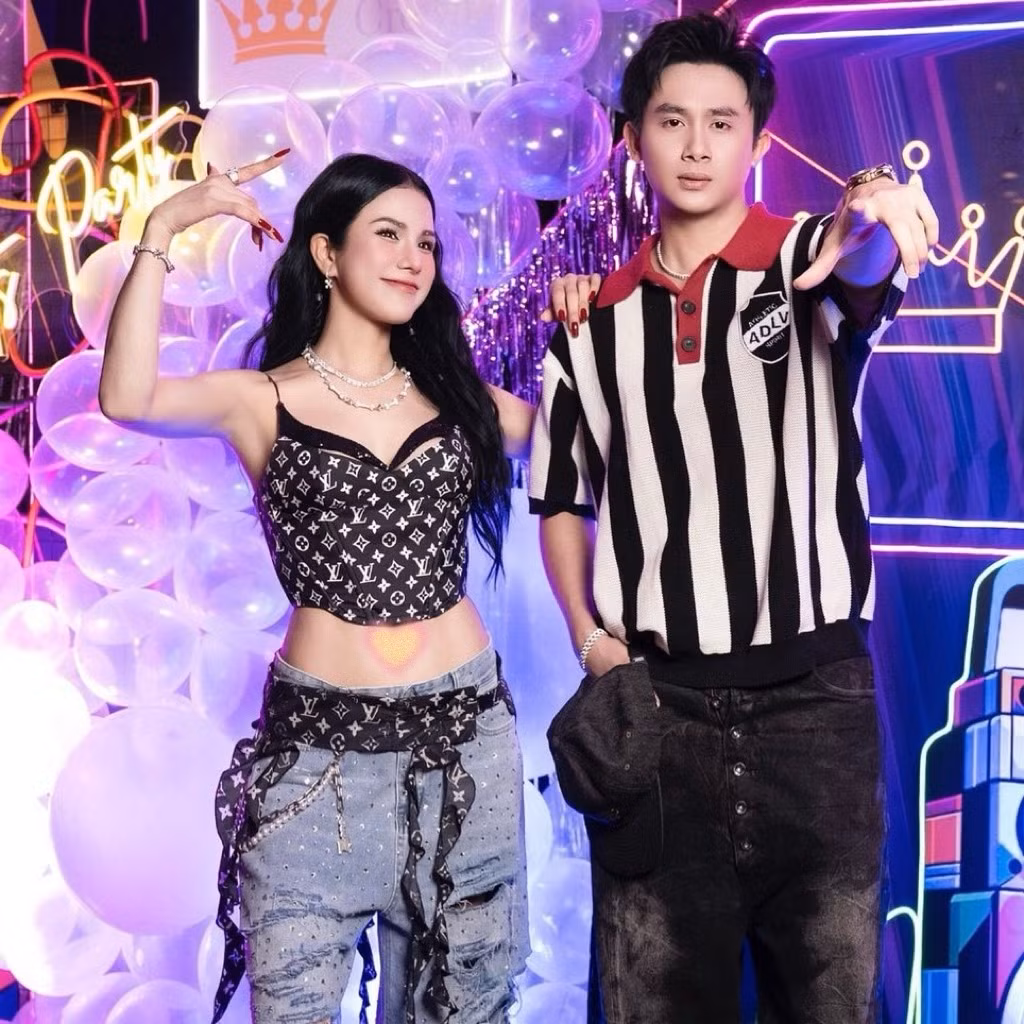 Cả hai thường được bắt gặp đồng hành trong các sự kiện và buổi gặp gỡ bạn bè. Nhiều khán giả bày tỏ sự ủng hộ, hy vọng cặp đôi sớm công khai mối quan hệ nếu thực sự gắn bó.