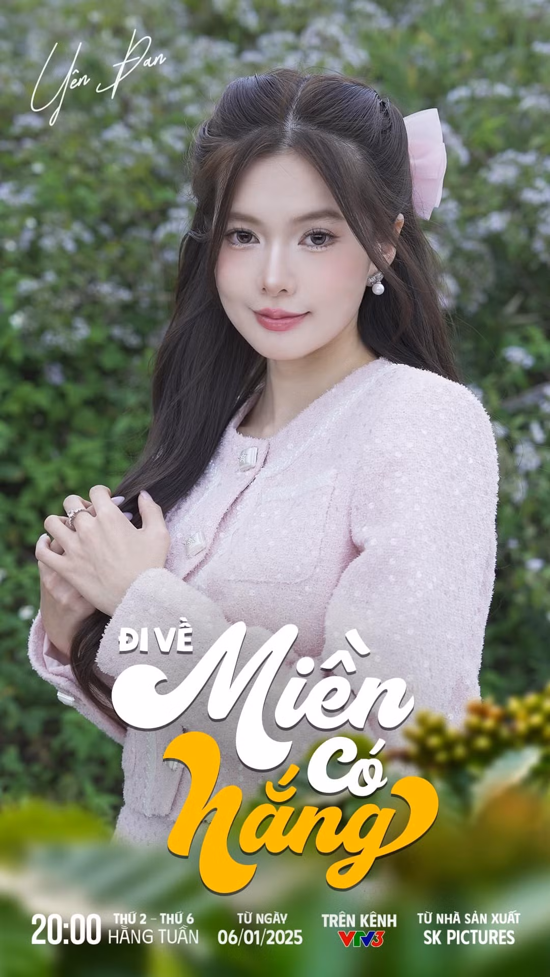 Thời gian qua, cô được chú ý khi tham gia bộ phim "Đi giữa trời rực rỡ", "Đi về miền có nắng". Ảnh: FB Yên Đan