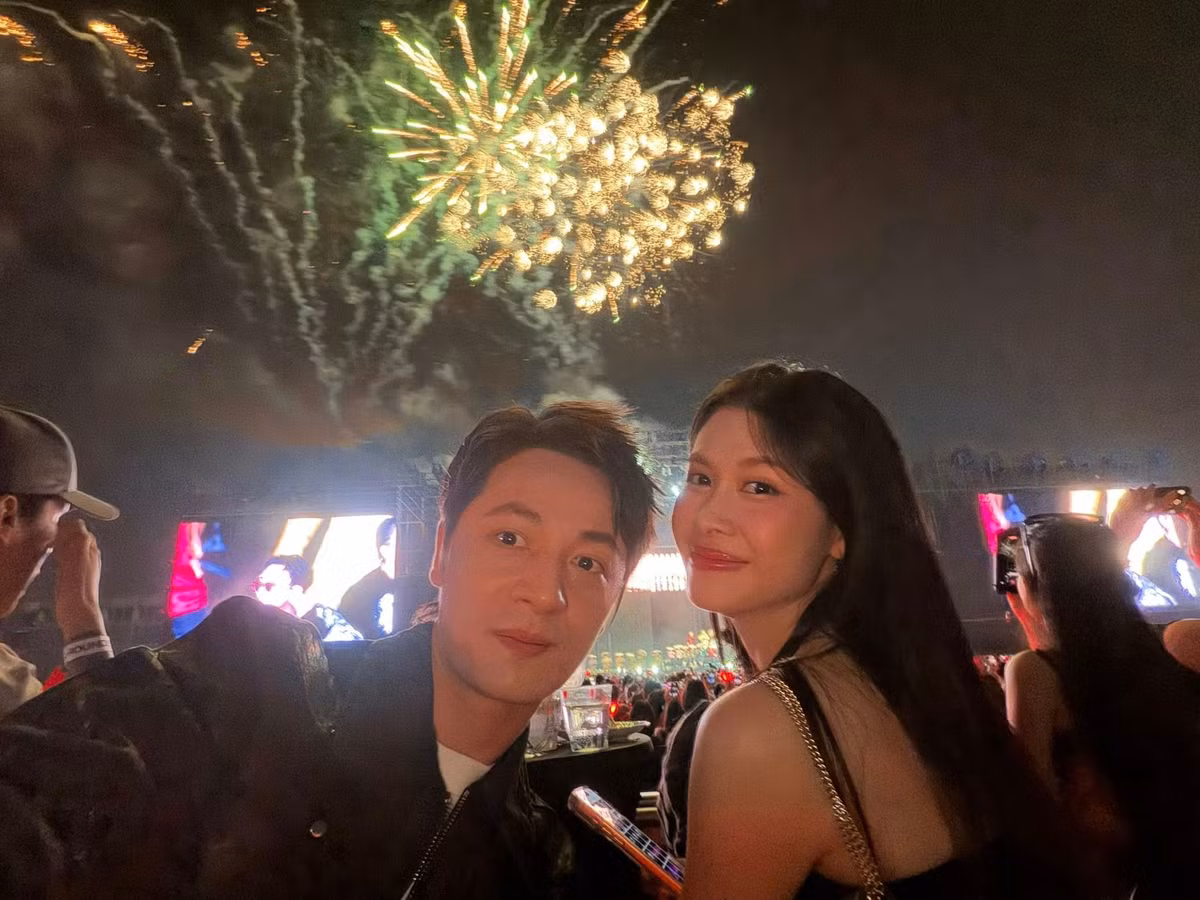 Đăng Khôi hiện sở hữu khối tài sản đáng mơ ước. Gia đình anh đang sinh sống trong căn biệt thự rộng 220m2, trị giá khoảng 2 triệu đô (hơn 50 tỷ đồng) ở phường Tân Phú, TP.HCM.