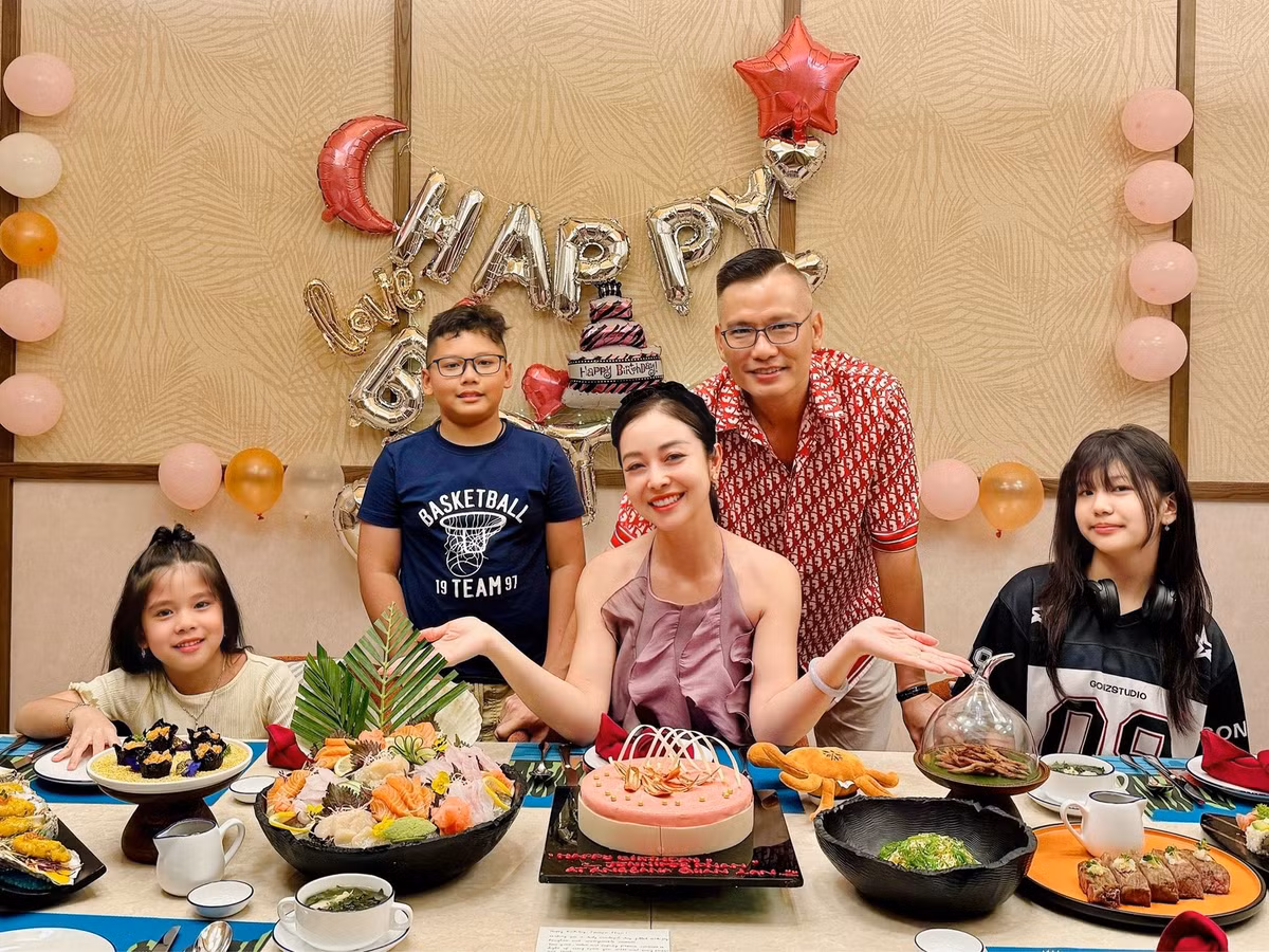 Jennifer Phạm đón sinh nhật tuổi 40 ở đảo Quan Lạn. Ảnh: FB Jennifer Pham