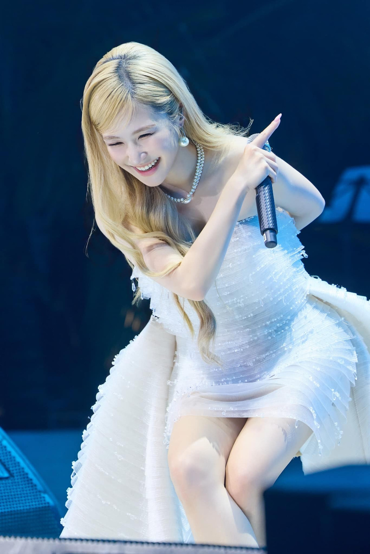 Hương Tràm trở lại sân khấu thủ đô, đón nhận được tình cảm nồng nhiệt từ khán giả. Ảnh: FB Hương Tràm Phạm