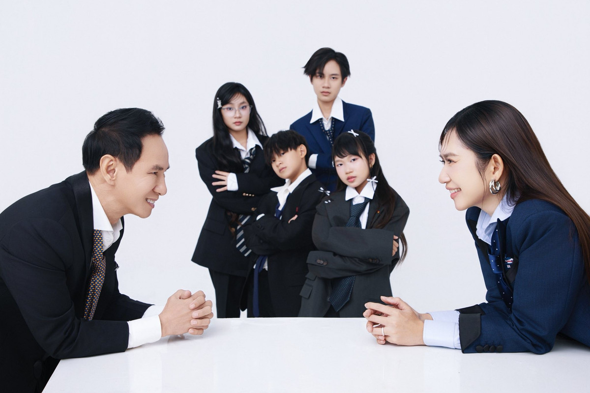 Ngay sau khi đăng tải, bộ ảnh nhanh chóng nhận được nhiều lượt yêu thích và bình luận chúc phúc từ đồng nghiệp lẫn khán giả.