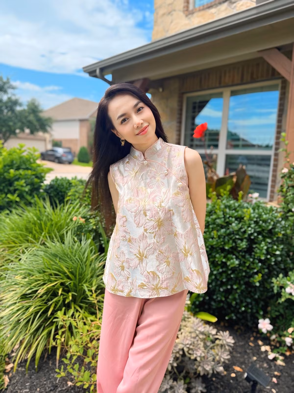 Đinh Ngọc Diệp đón một tuần mới đầy năng lượng. Ảnh: FB Dinh Ngoc Diep