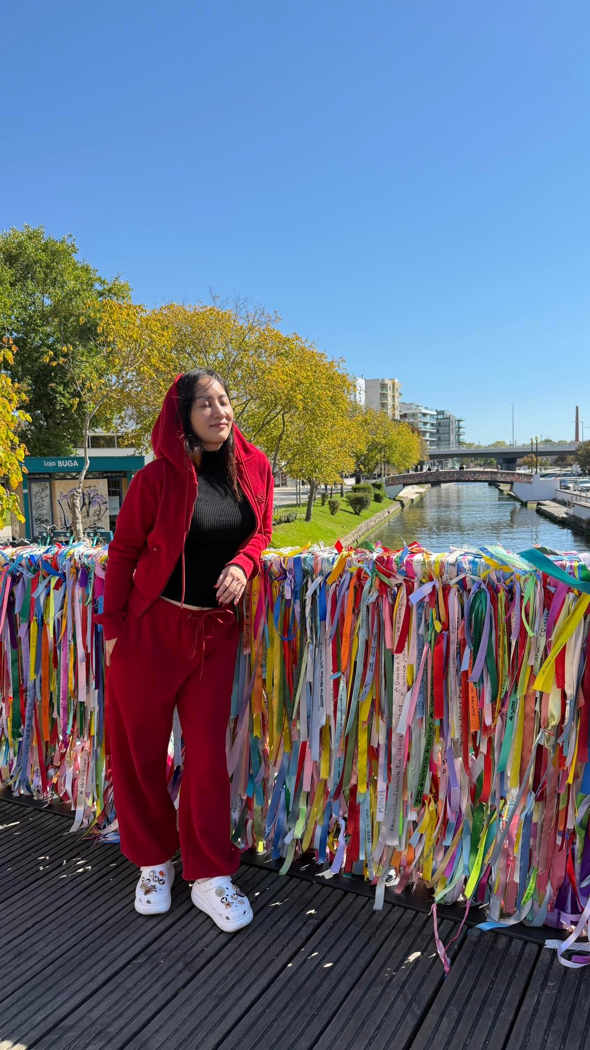 Khánh Thi đăng ảnh "tố" ông xã Phan Hiển chụp ảnh "không có tâm". Ảnh: FB Khanh Thi Phan Hien