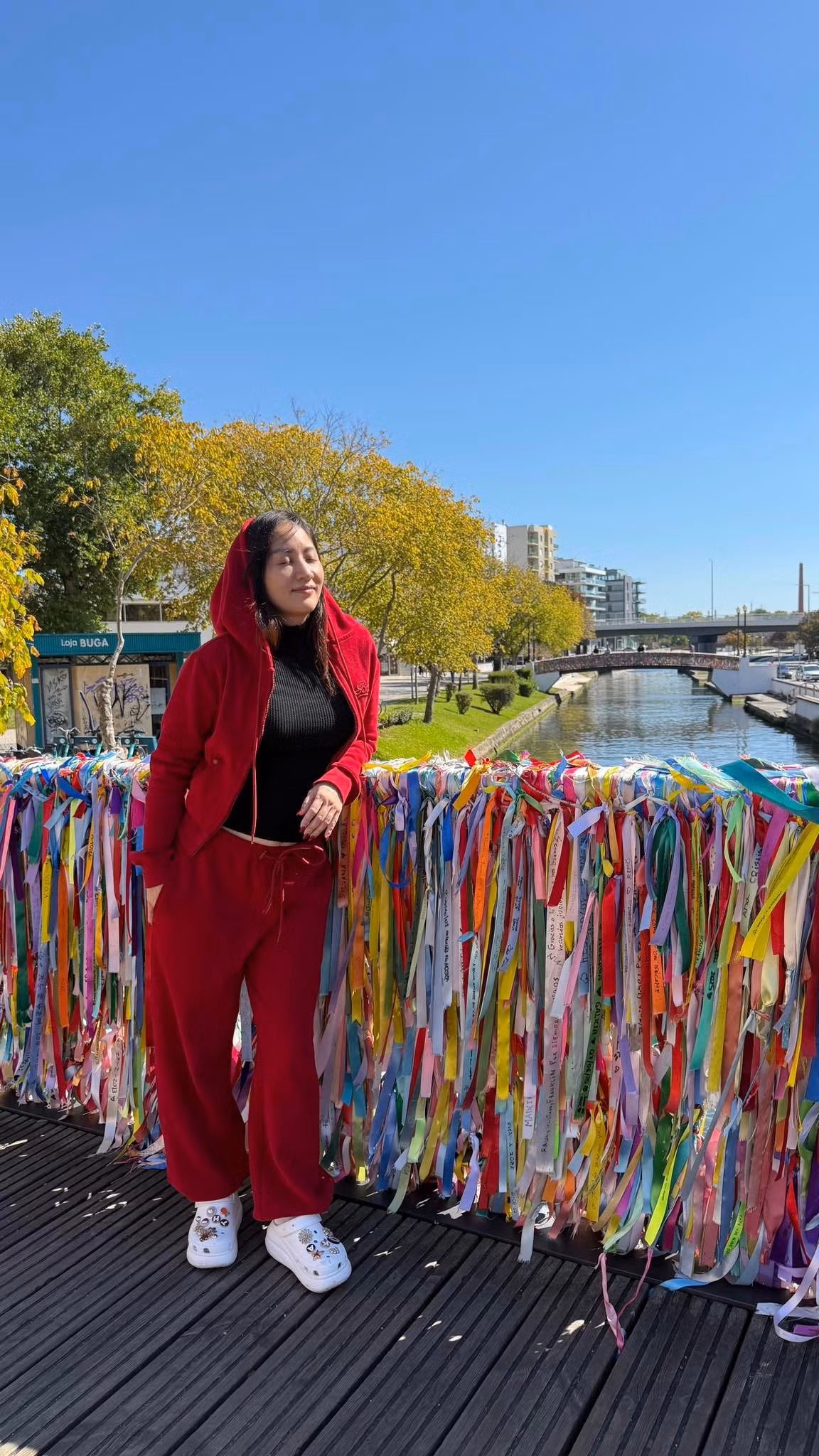 Khánh Thi đăng ảnh "tố" ông xã Phan Hiển chụp ảnh "không có tâm". Ảnh: FB Khanh Thi Phan Hien