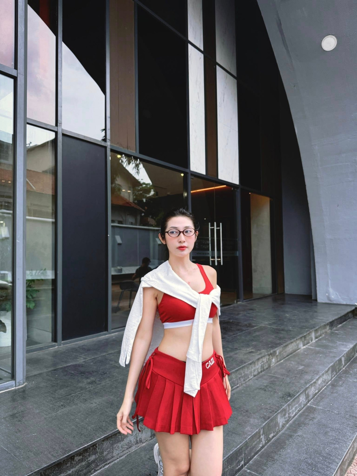 Nữ ca sĩ Khổng Tú Quỳnh xinh đẹp, trẻ trung khi diện trang phục thể thao khoẻ khoắn. Ảnh: FB Khổng Tú Quỳnh