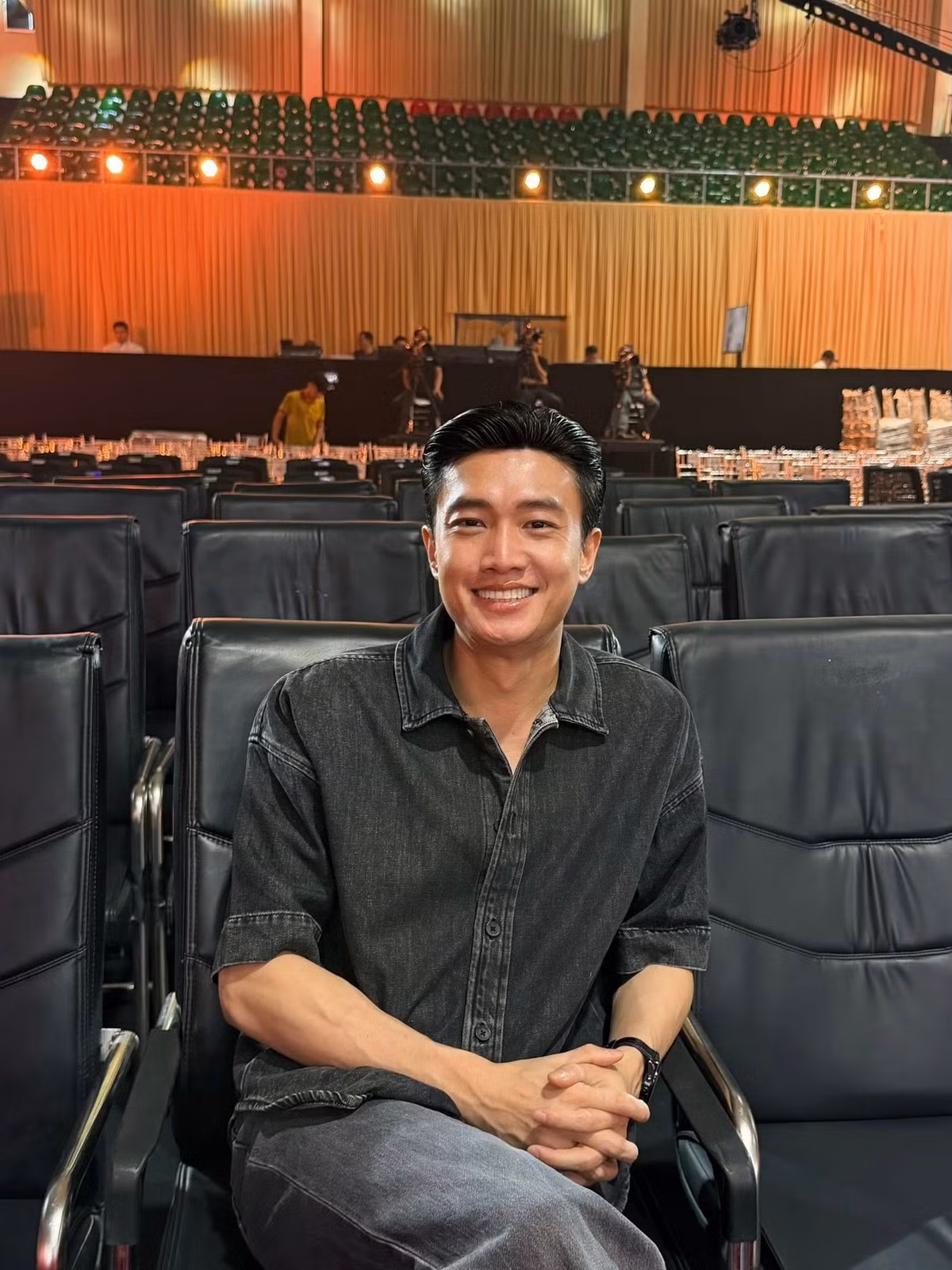 Ở ngưỡng cửa U40, Quốc Trường khiến không ít khán giả ngưỡng mộ bởi ngoại hình trẻ trung, phong độ.