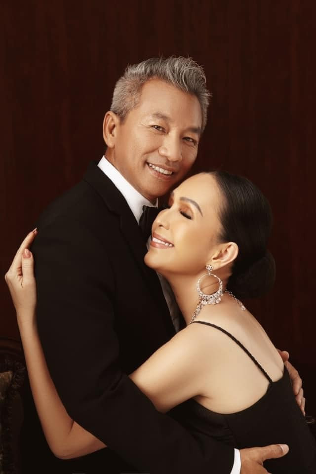 Với Diễm My, thành công lớn nhất không chỉ là sự nghiệp từng rực rỡ, mà còn là có được một gia đình êm ấm, đủ đầy.