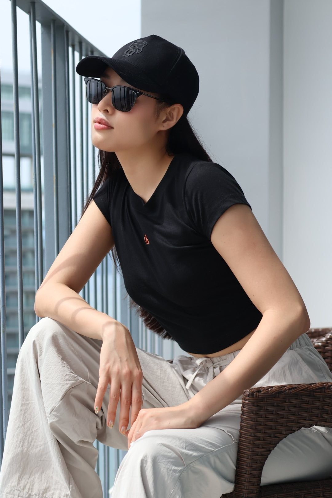 Hoa hậu Khánh Vân diện set đồ năng động khi đến Nha Trang. Ảnh: FB Nguyễn Trần Khánh Vân