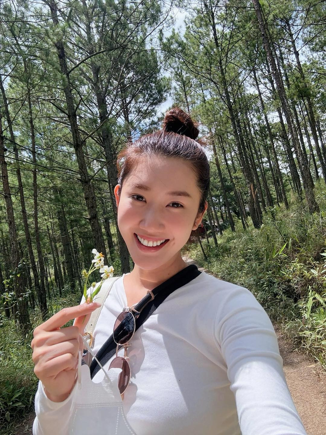 Diễn viên Thuý Ngân khoe nhan sắc rạng rỡ khi đến thành phố ngàn hoa. Ảnh: FB Lê Huỳnh Thuý Ngân