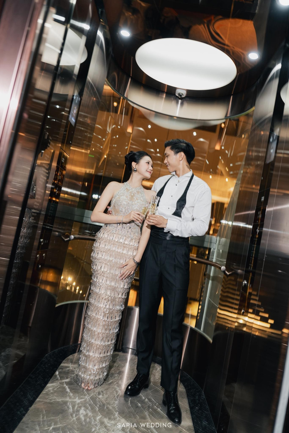 Cầu thủ Đoàn Văn Hậu chúc mừng sinh nhật vợ - người đẹp Doãn Hải My. Ảnh: FB Đoàn Văn Hậu