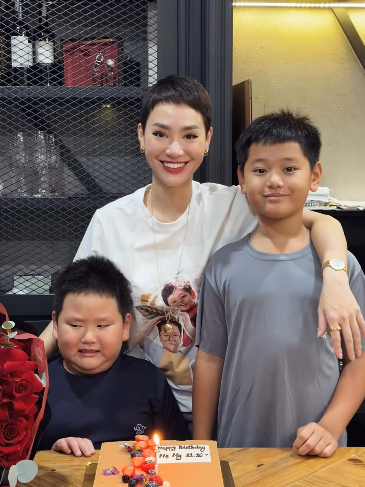 Ca sĩ Trà My Idol đón sinh nhật bên 2 con trai. Nguyen Tra My