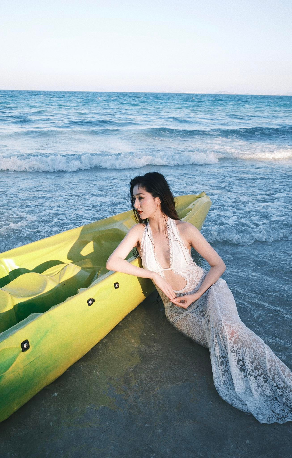 Cặp đôi nhanh chóng được lòng cộng đồng mạng bởi dù chênh lệch 17 tuổi nhưng từ ngoại hình đến tính cách lại vô cùng tương xứng.