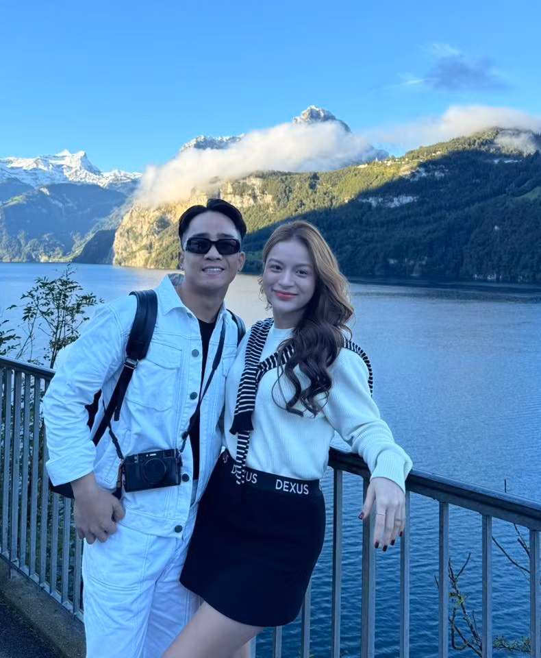 Vợ chồng Đỗ Duy Nam du lịch Thuỵ Sĩ. Ảnh: FB Đỗ Duy Nam