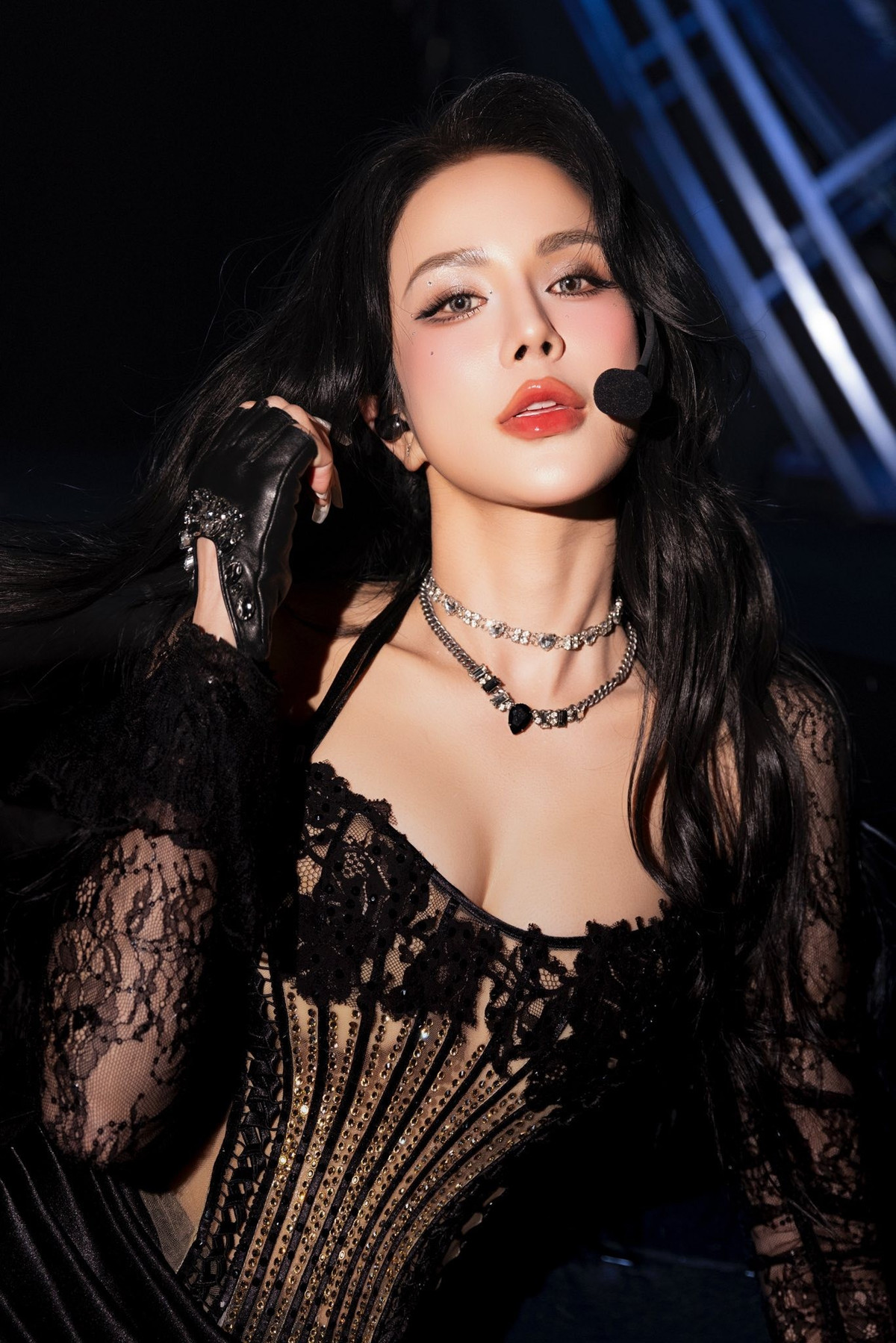 Cô không chỉ chứng minh bản lĩnh của một người phụ nữ hiện đại vượt qua đổ vỡ, mà còn cho thấy sự mạnh mẽ, quyến rũ và thành công trong cả sự nghiệp lẫn cuộc sống cá nhân. Ảnh: FB Diệp Lâm Anh