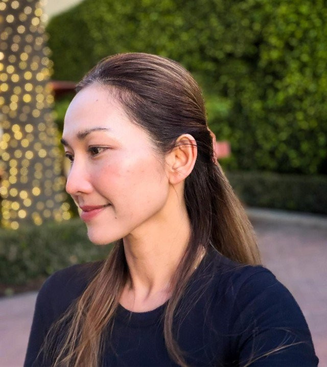 Nhờ lối sống khoa học và tinh thần lạc quan, Kim Hiền tự tin với hình thể săn chắc, trẻ trung dù đã trải qua hai lần sinh nở.