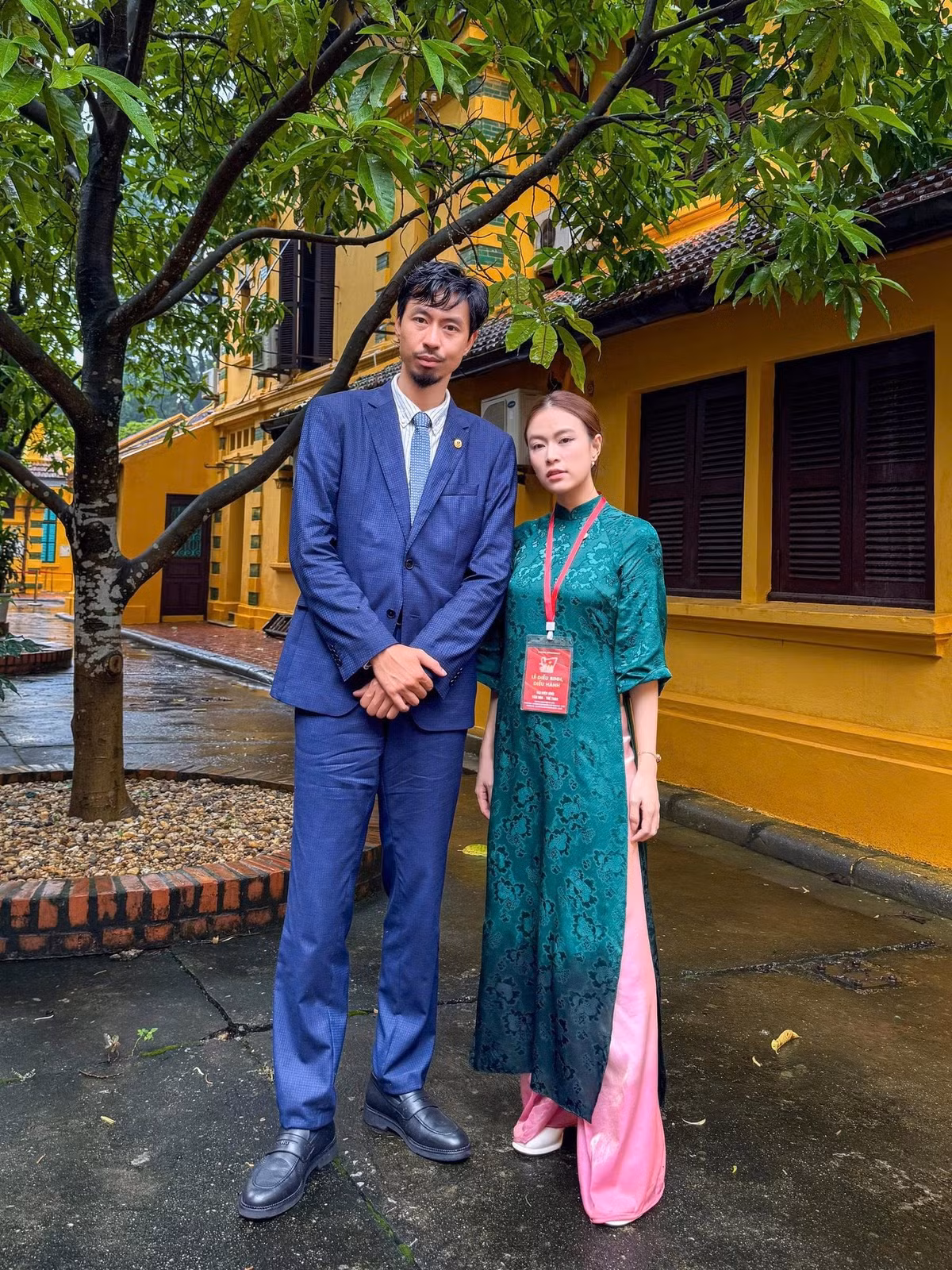 Ca sĩ Hoàng Thùy Linh thu hút sự chú ý của đông đảo khán giả khi đăng ảnh chụp riêng cùng rapper Đen Vâu. Ảnh: FB Hoàng Thùy Linh