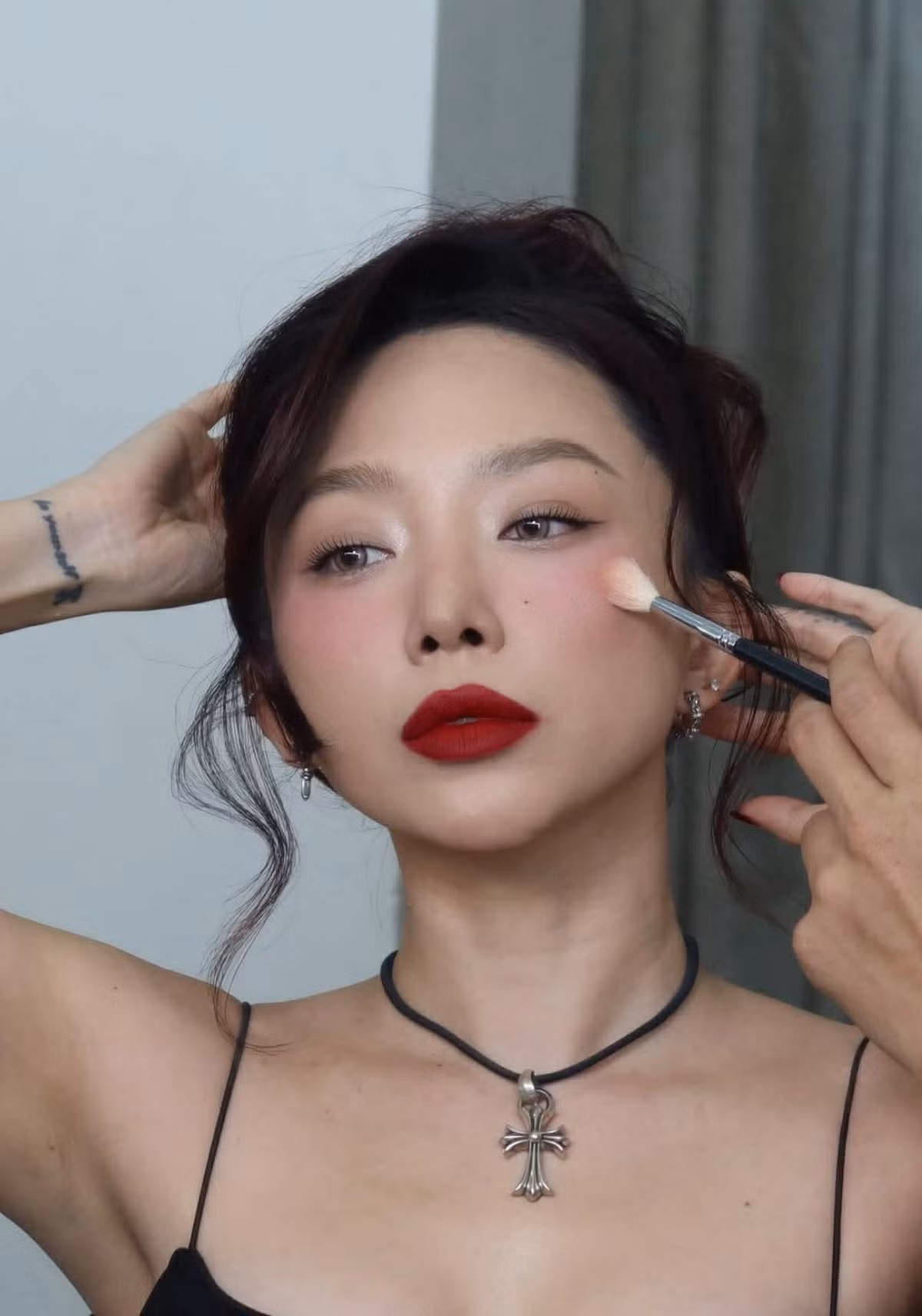 Để sở hữu body "hết nước chấm" này, Tóc Tiên vẫn duy trì thói quen tập gym cùng chế độ ăn uống khoa học dù được cho là đã dọn ra khỏi biệt thự từng sống chung với Hoàng Touliver.