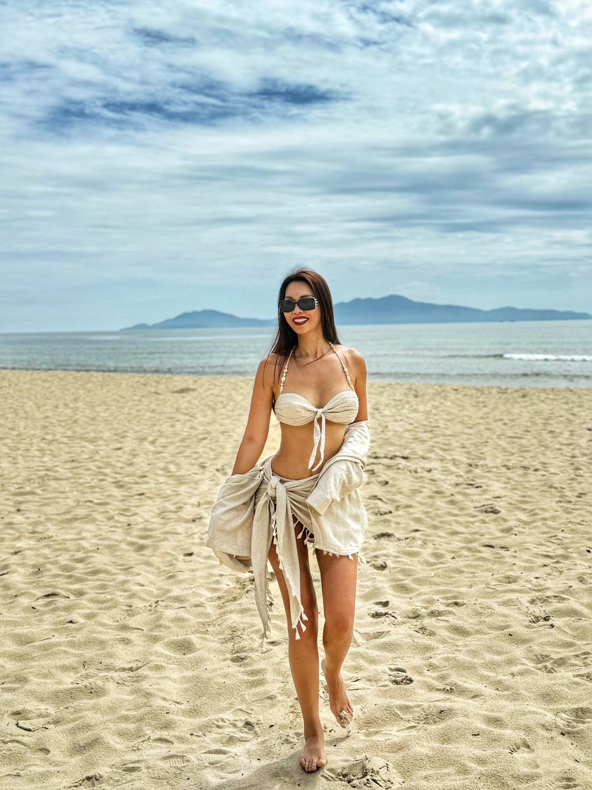 Siêu mẫu Hà Anh tự tin khoe body nóng bỏng ở tuổi U45. Ảnh: FB Ha Anh Vu