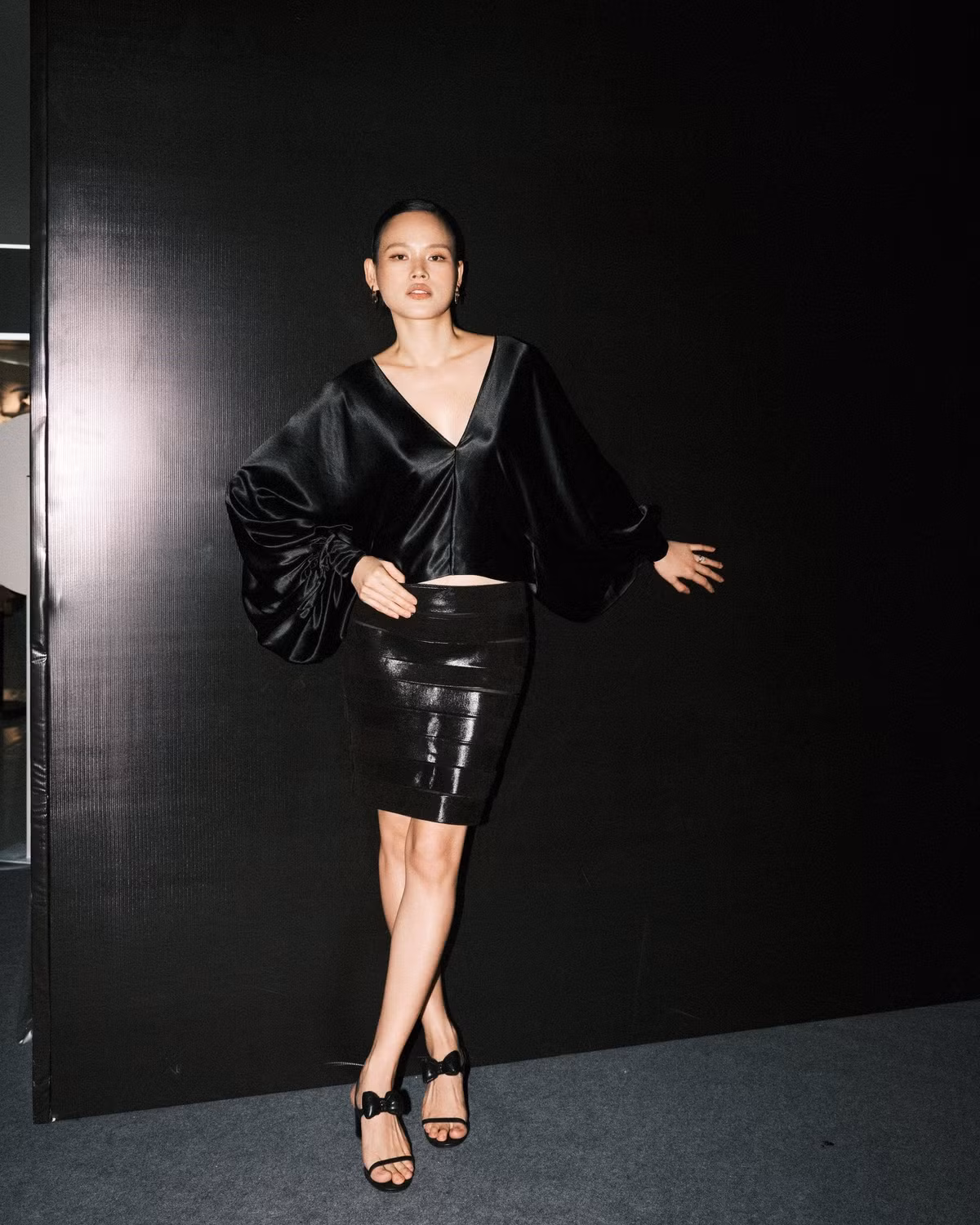 Theo chia sẻ, sau nửa tháng ở cữ, Tuyết Lan đã giảm tới 10kg. Đáng chú ý, chỉ ba tuần nghỉ ngơi, cơ thể cô gần như hồi phục hoàn toàn, sẵn sàng trở lại với công việc và các hoạt động nghệ thuật. Ảnh: FB Tuyet Lan