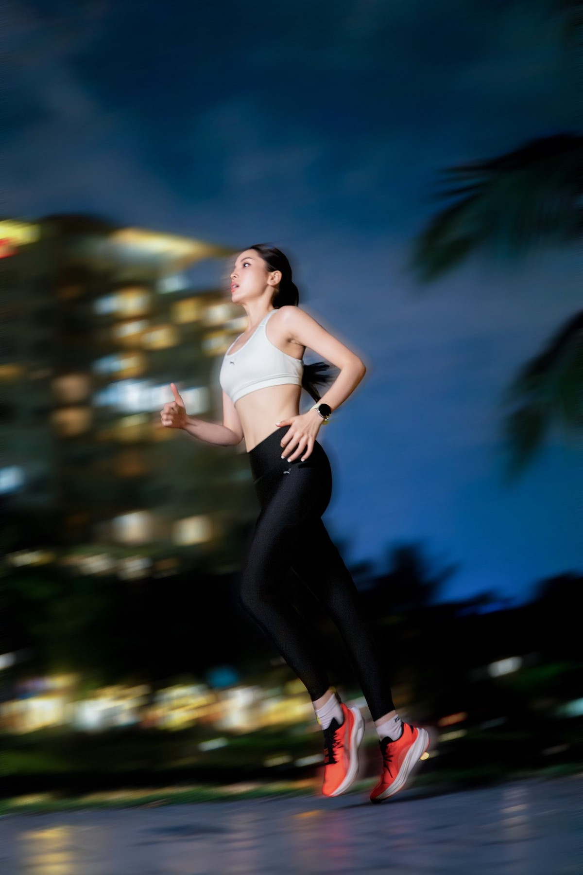 Hoa hậu Kỳ Duyên khoe body khỏe khoắn, không mỡ thừa khi chạy bộ. Ảnh: FB Hoa hậu Nguyễn Cao Kỳ Duyên