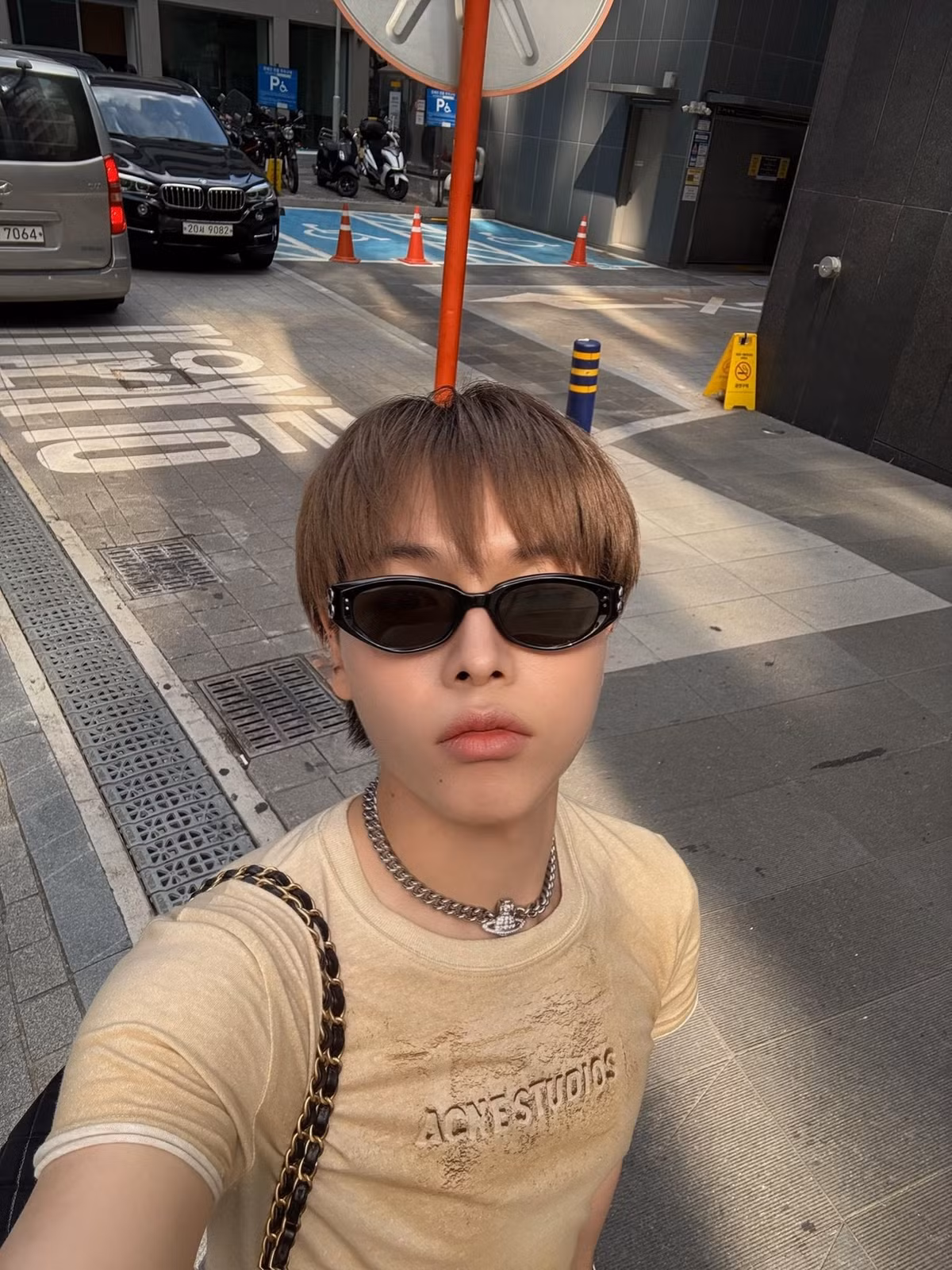 Chỉ trong vòng 2 năm sau khi công khai diện mạo mới, cát-sê của nam ca sĩ tăng chóng mặt. Anh đắt show ca hát, sự kiện, quảng cáo và ghi dấu ấn trong nhiều dự án cá nhân. Ảnh: FB Đức Phúc