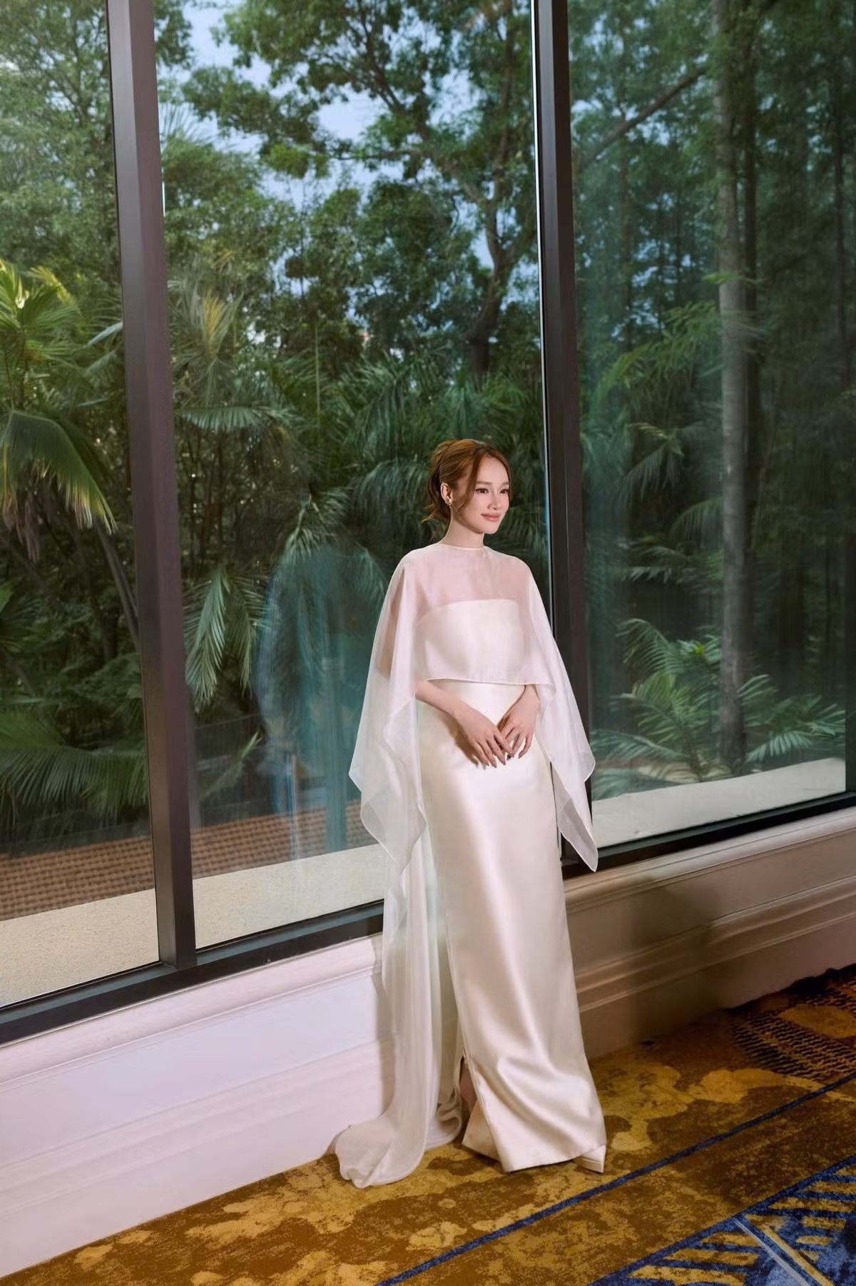 Dù đã trải qua ba lần sinh nở, Nhã Phương vẫn giữ được vóc dáng thon gọn đáng ngưỡng mộ.