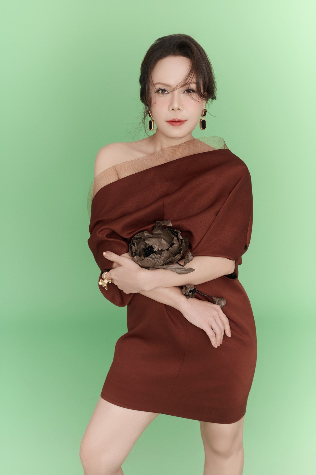 Tin tức sao Việt 7/10: Việt Hương đăng ảnh gợi cảm đón sinh nhật tháng 10. Ảnh: FB Việt Hương