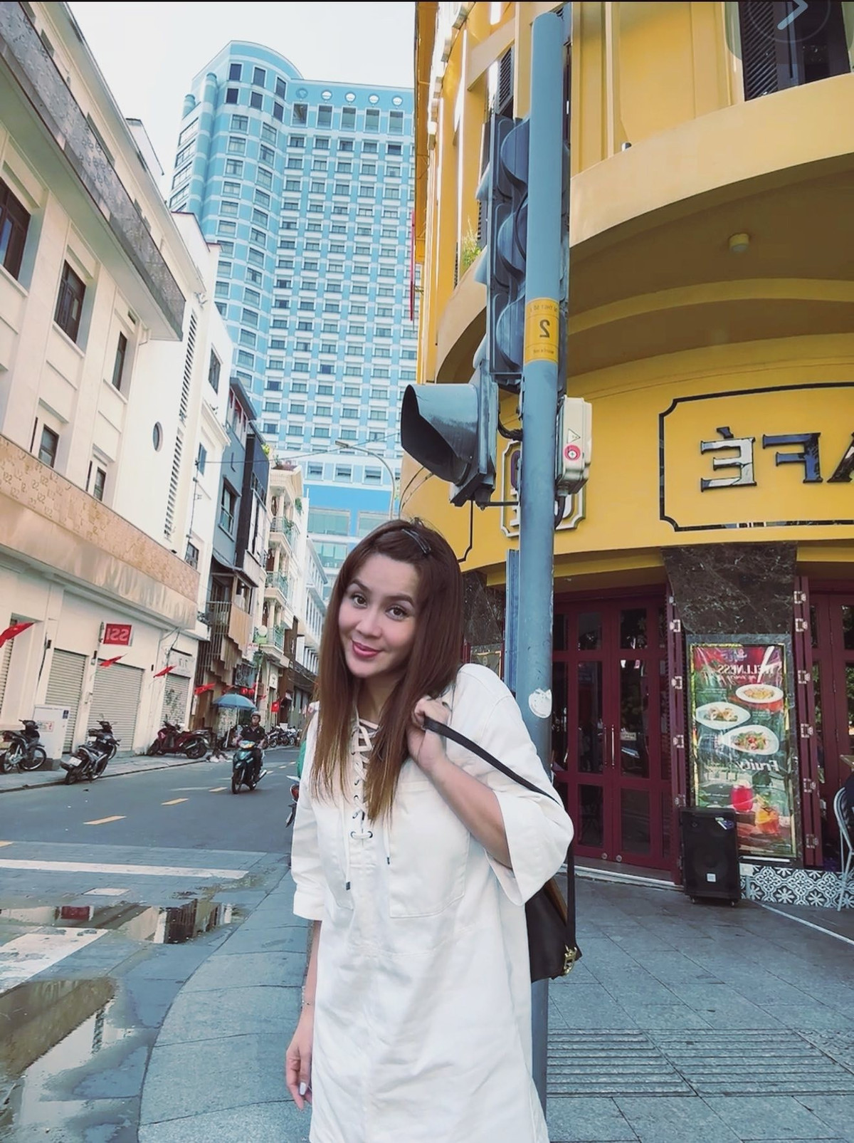 Nhạc sĩ Lưu Thiên Hương khuyên phái đẹp: "Hãy làm nữ hoàng của đời mình trước khi làm công chúa trong lòng người khác". Ảnh: FB Lưu Thiên Hương