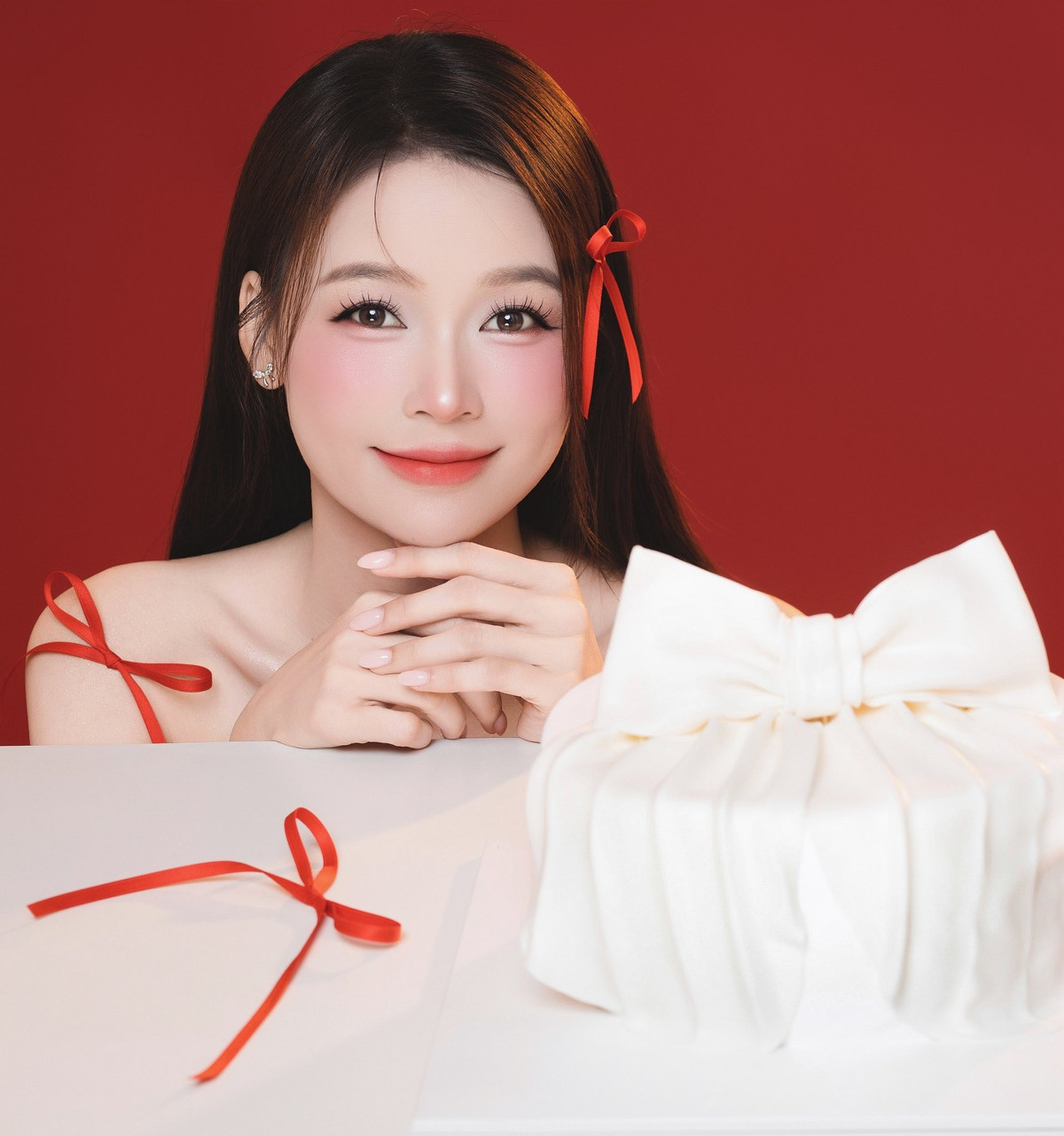 View - 'Phú bà' Sam gây choáng vì nhan sắc ngọt ngào như tuổi 20 | Báo Tri thức và Cuộc sống - TIN TỨC PHỔ BIẾN KIẾN THỨC 24H