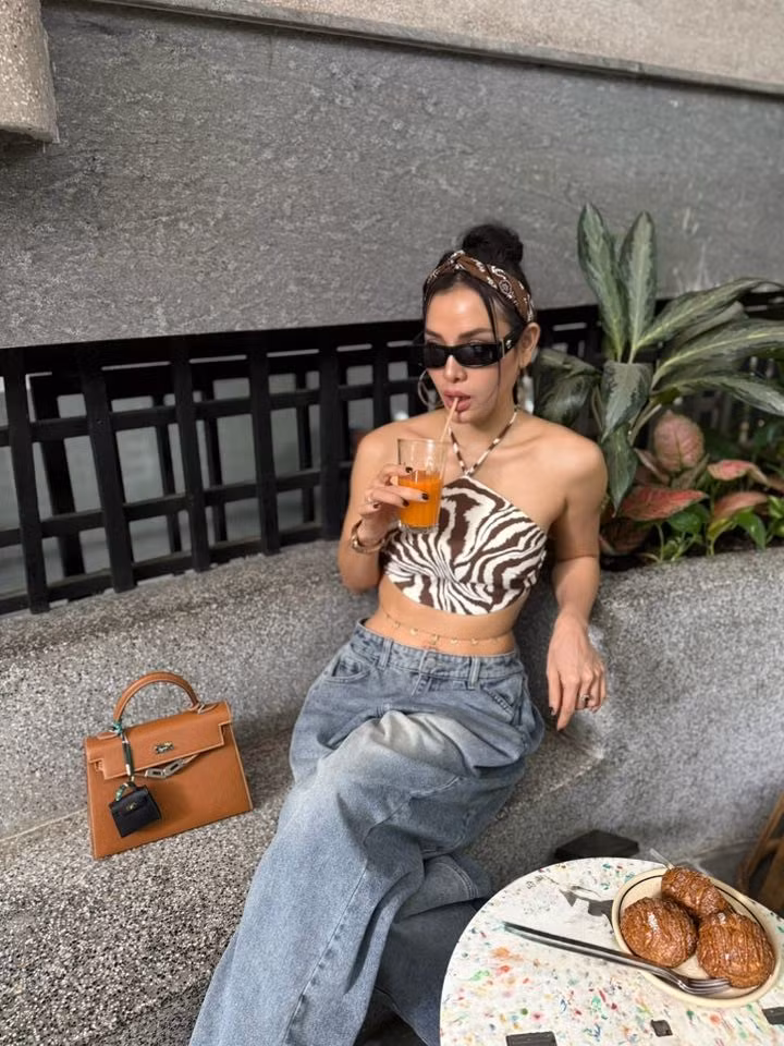 Bí quyết giữ dáng của Phương Trinh Jolie không gì khác ngoài sự kiên trì và kỷ luật trong việc luyện tập và ăn uống. Ảnh: FB Phương Trinh Jolie