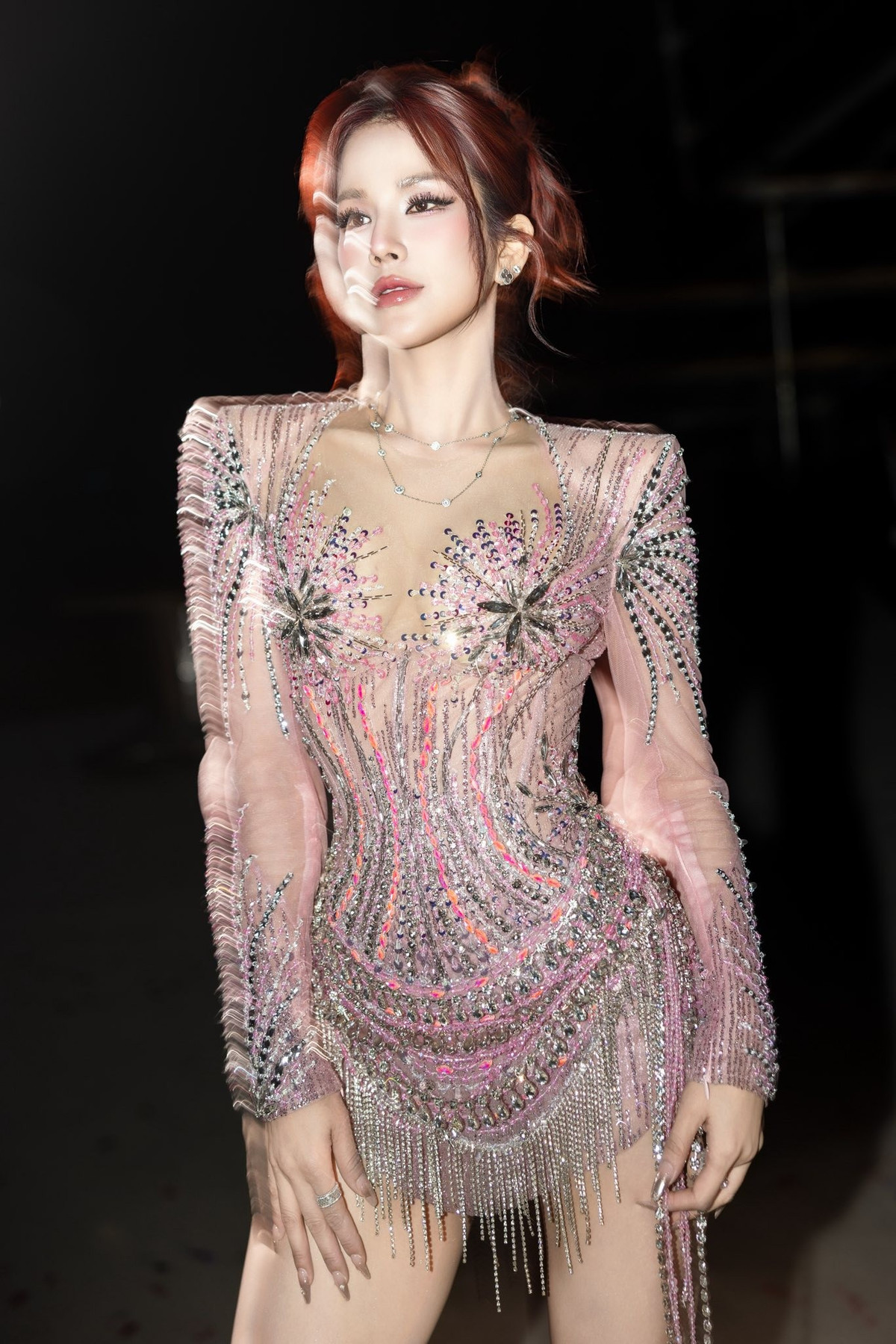 Sau những biến cố trong hôn nhân, hình ảnh hiện tại của cô mang màu sắc bình yên, chủ động tận hưởng cuộc sống theo cách tích cực.