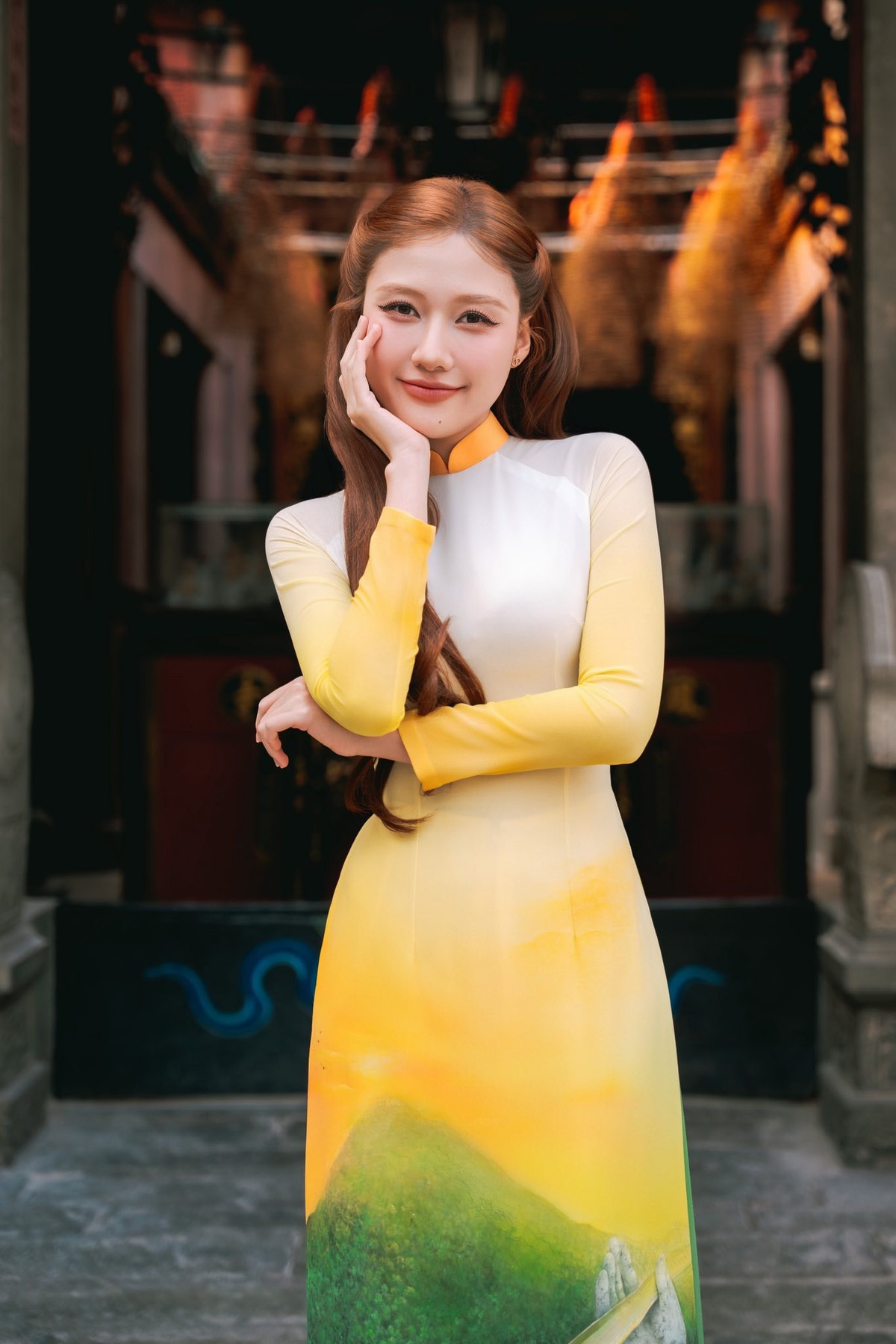 Cô tham gia phim ảnh khá đều đặn hàng năm. Dù vậy, phong độ diễn xuất của cô khá trồi sụt. Những phim có thành tích phòng vé tốt của cô phần lớn là khi hợp tác cùng anh trai Trấn Thành.