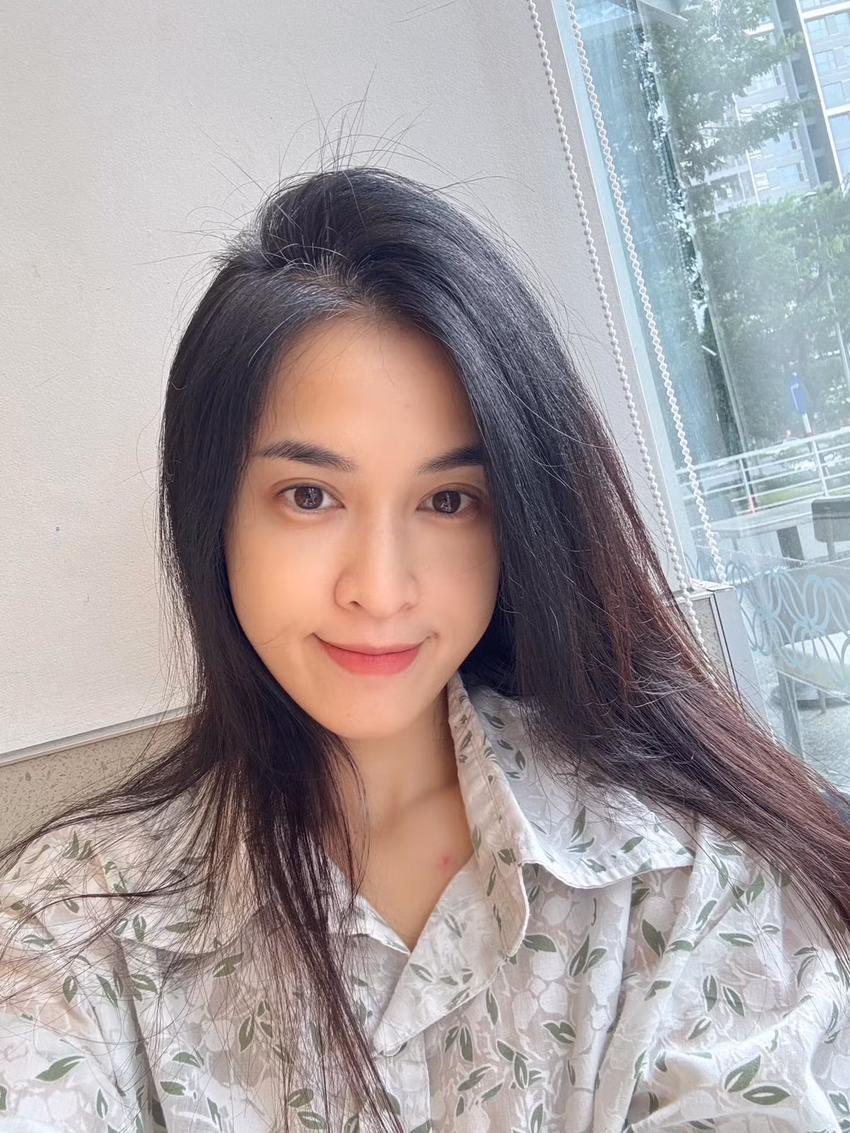 Tú Vi là gương mặt quen thuộc với khán giả truyền hình phía Nam. Nữ diễn viên sinh năm 1986 và từng tham gia rất nhiều bộ phim nổi tiếng.