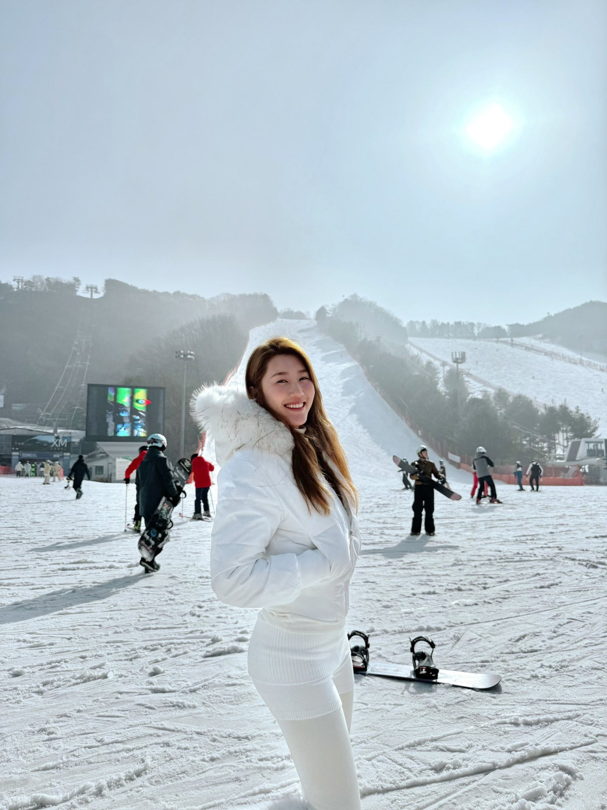 Ở mỗi khung hình, nữ diễn viên đều toát lên vẻ tươi tắn, xinh đẹp.