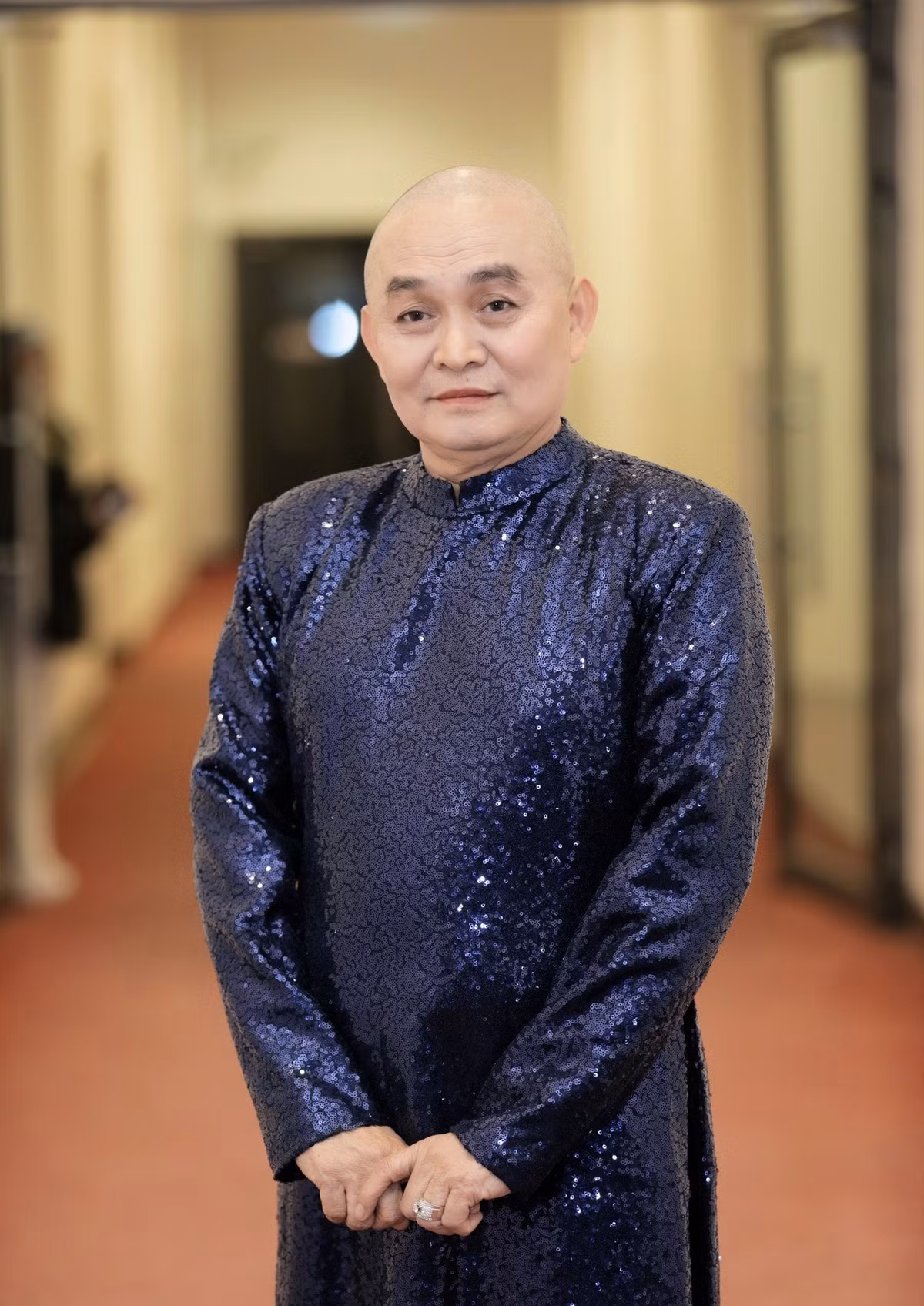 Nghệ sĩ Xuân Hinh đăng ảnh mới chào thu Hà Nội. Ảnh: FB Xuân Hinh