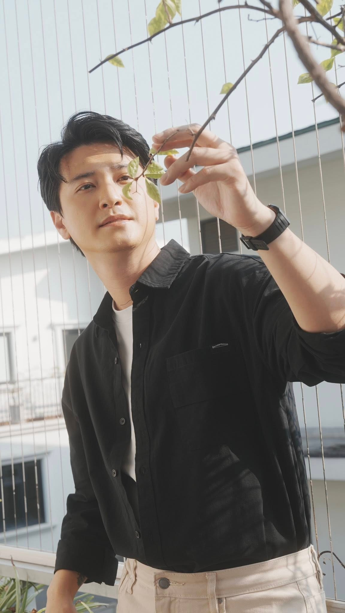 Diễn viên Huỳnh Anh đăng ảnh mơ màng. Ảnh: FB Huỳnh Anh