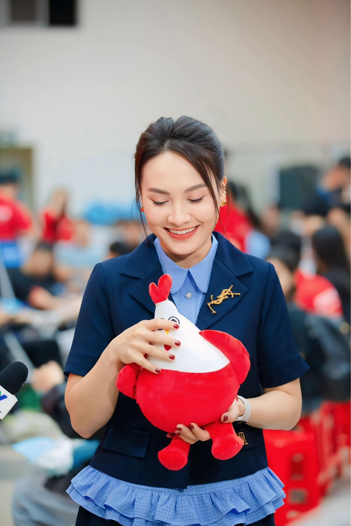 Diễn viên Bảo Thanh làm Đại sứ ngày hội hiến máu tại Viện Huyết học - Truyền máu Trung ương. Ảnh: FB Bảo Thanh