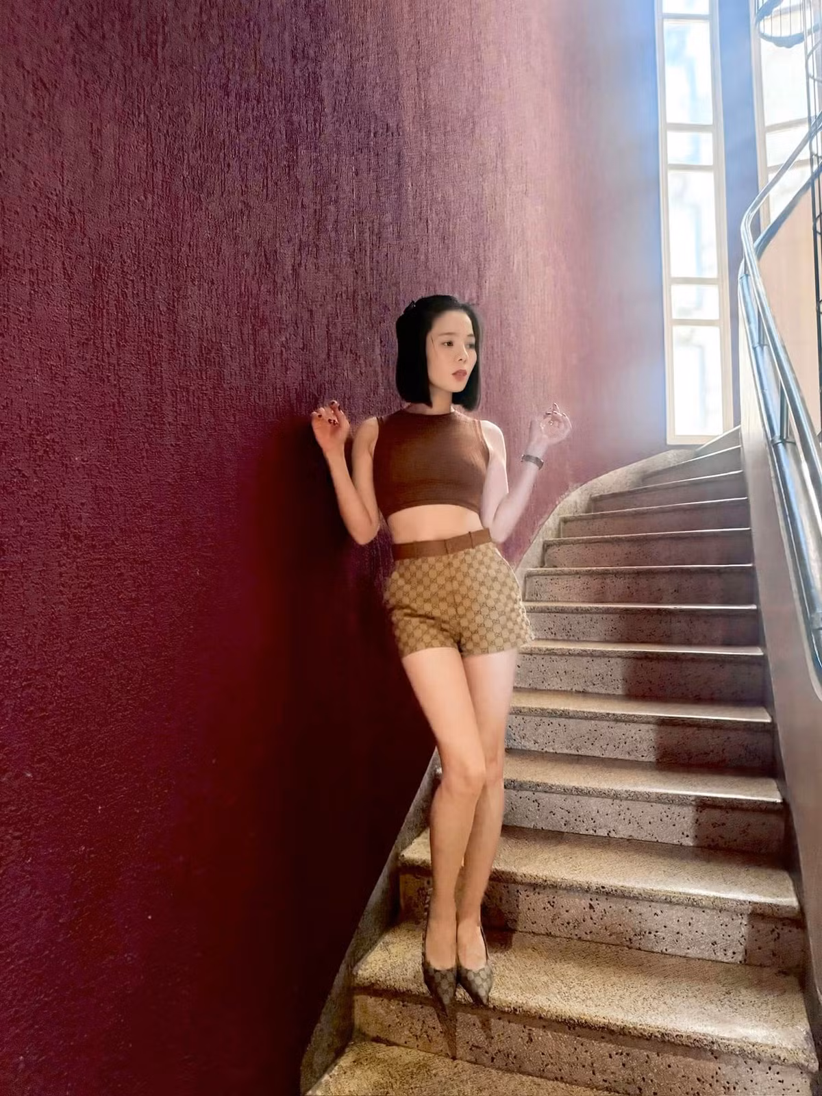 Thân hình đẹp hiện tại của Lệ Quyên cho thấy thành quả của quá trình tập luyện và ăn uống khoa học trong nhiều năm qua.