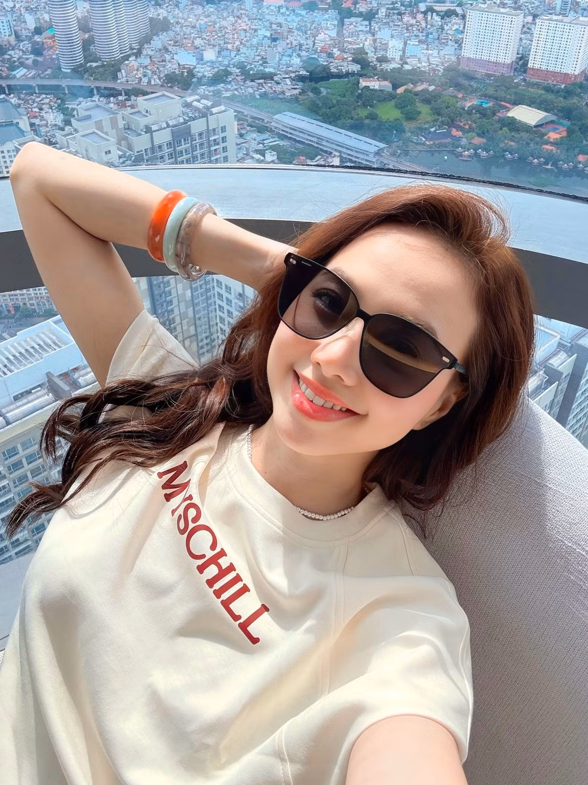 Nhiều khán giả tiếc nuối vì Đinh Ngọc Diệp hy sinh sự nghiệp diễn xuất để "lui về hậu trường".