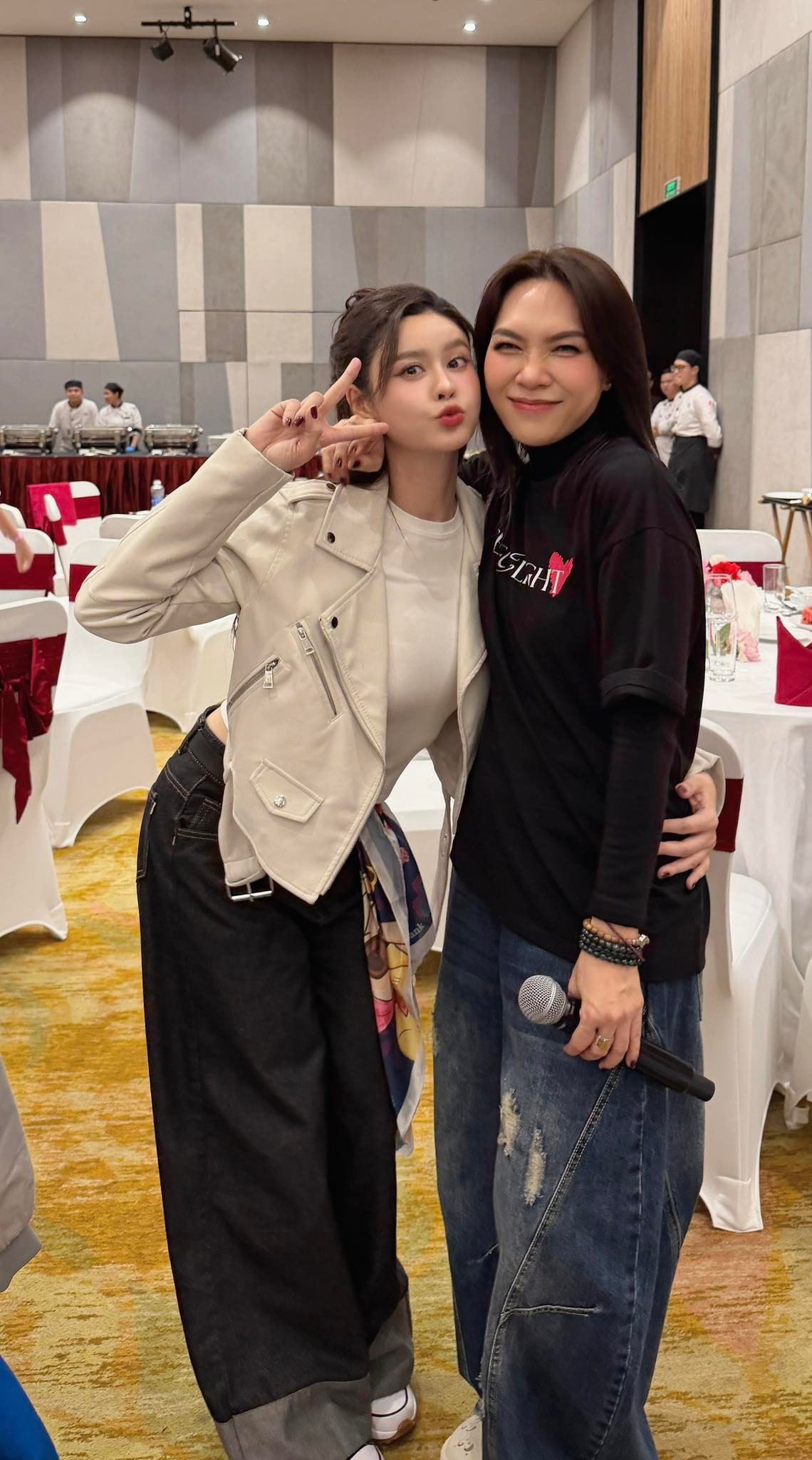 Ca sĩ Trương Quỳnh Anh tiết lộ là 'fan cứng' của Mỹ Tâm nên ra Hà Nội để dự liveshow của đàn chị. Ảnh: FB Trương Quỳnh Anh